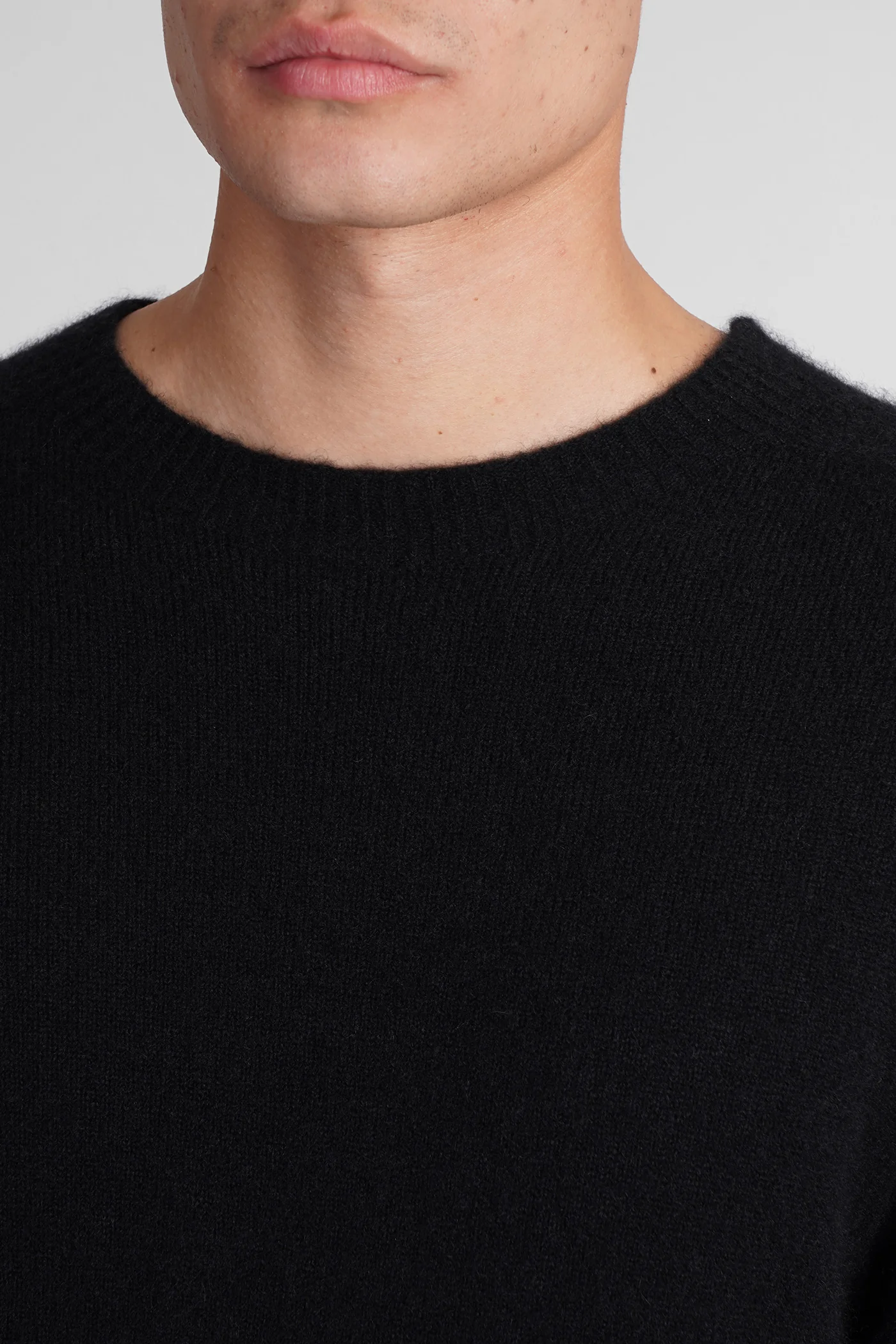 Knitwear in black cashmere - Image 5