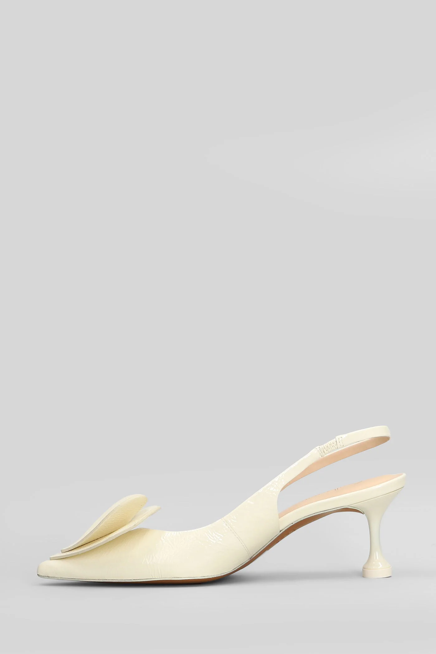 Pumps in white leather - Image 3