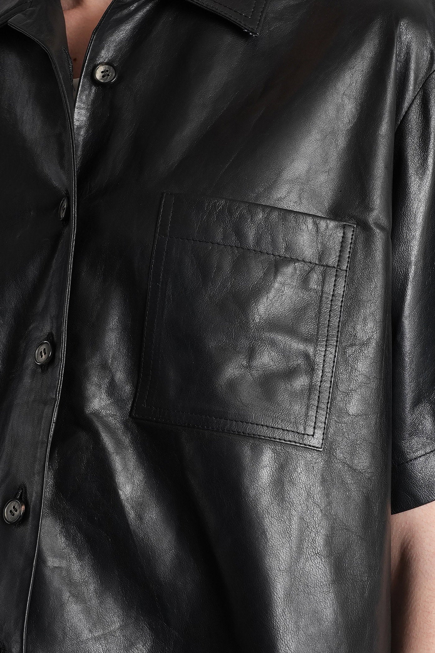 Avril Shirt in black leather - Image 5