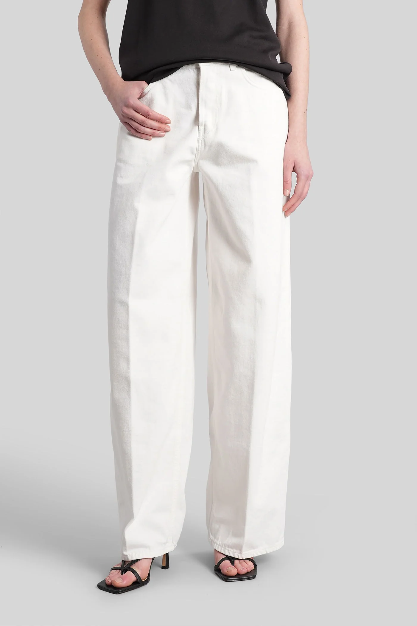 Bethany Jeans in white cotton