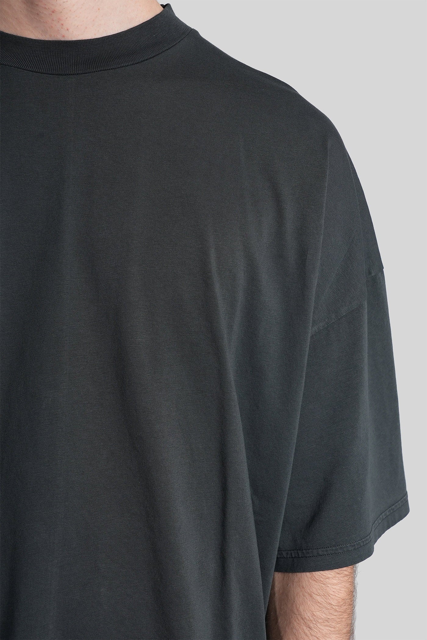 Virgil T-Shirt in black cotton - Image 5