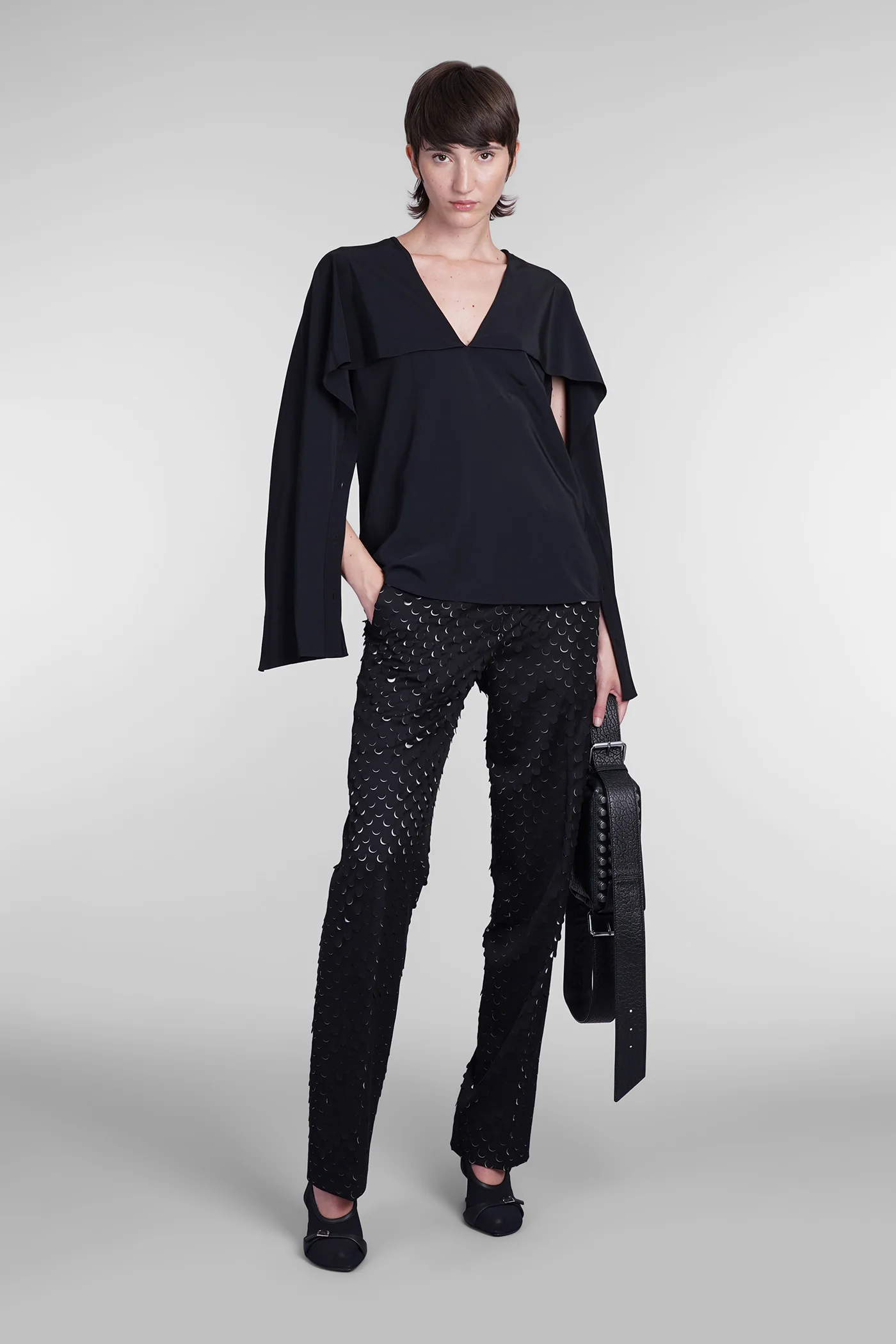 Blouse in black silk - Image 2