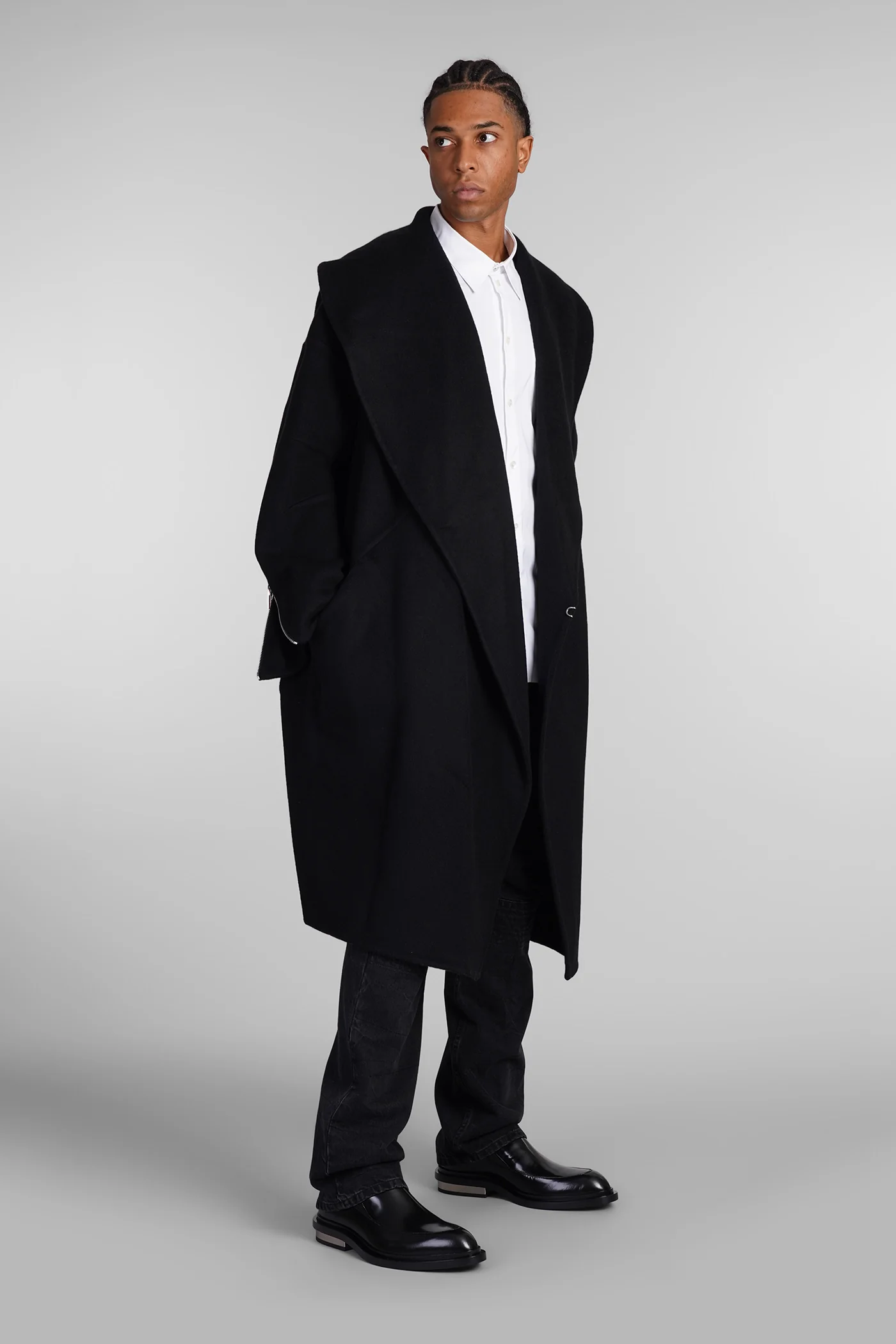 Df apex cocoon Coat in black wool - Image 2