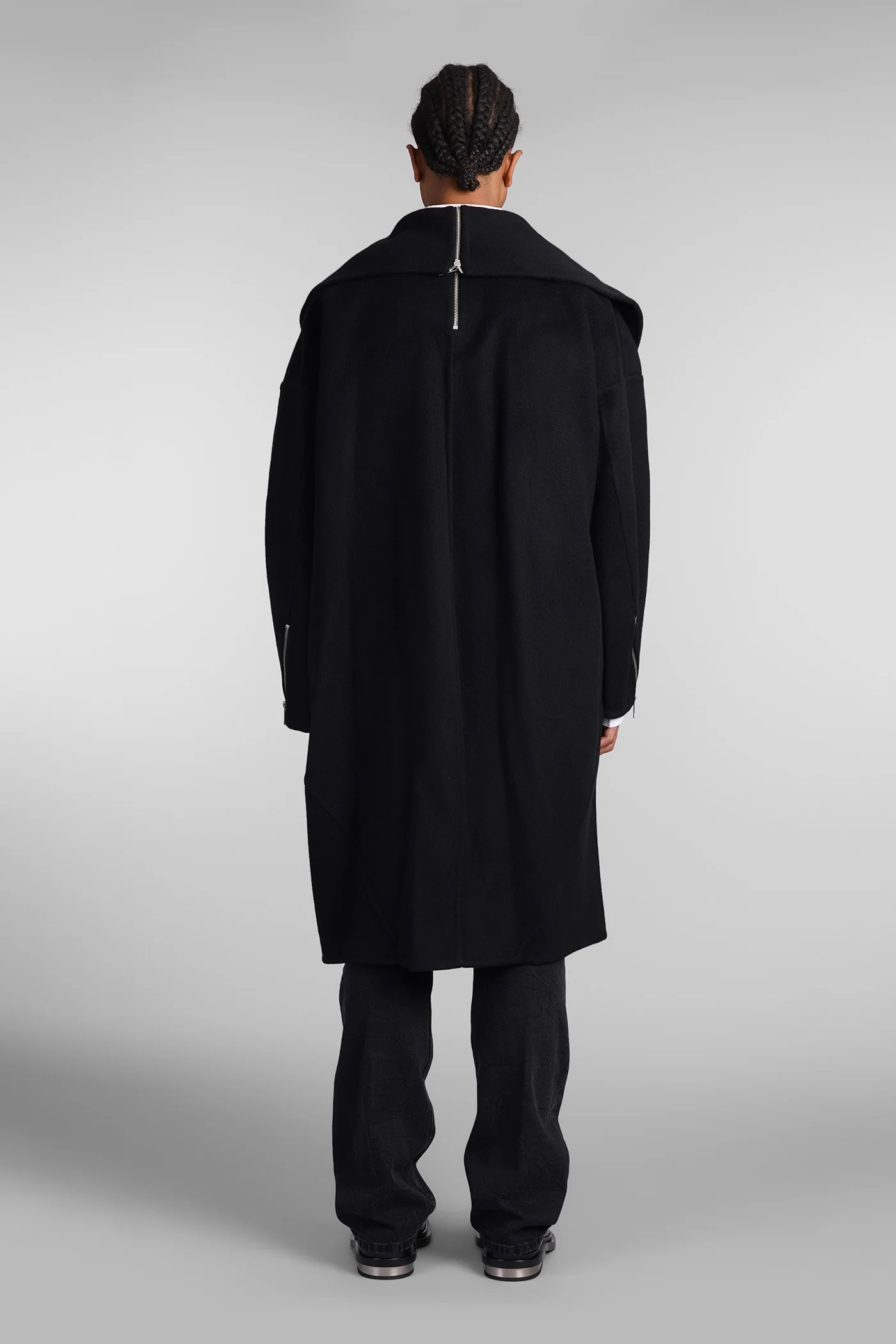 Df apex cocoon Coat in black wool - Image 3