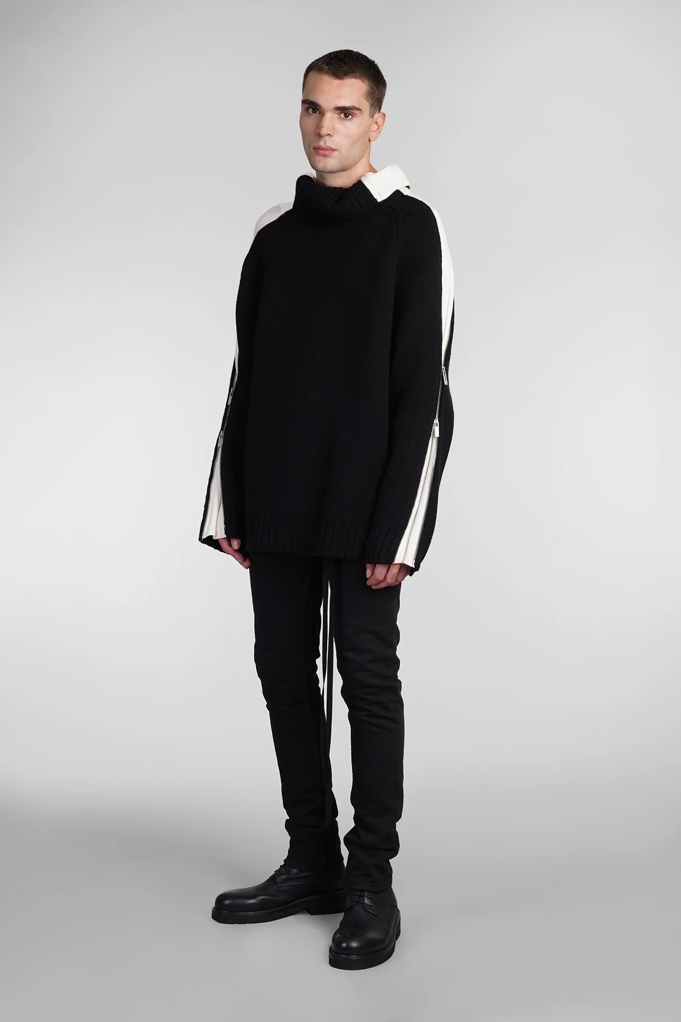 Knitwear in black wool - Image 2