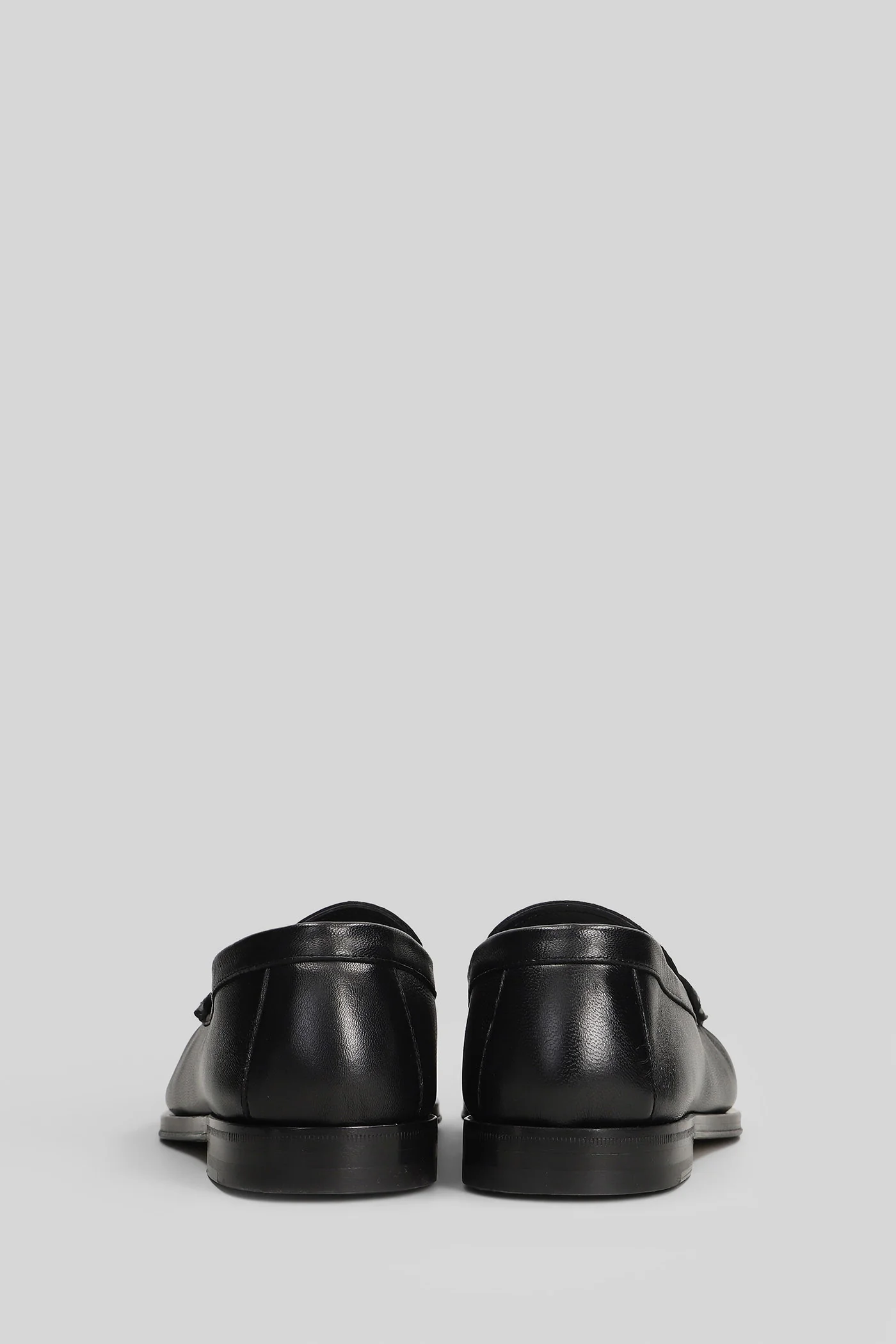 Loafers in black leather - Image 4