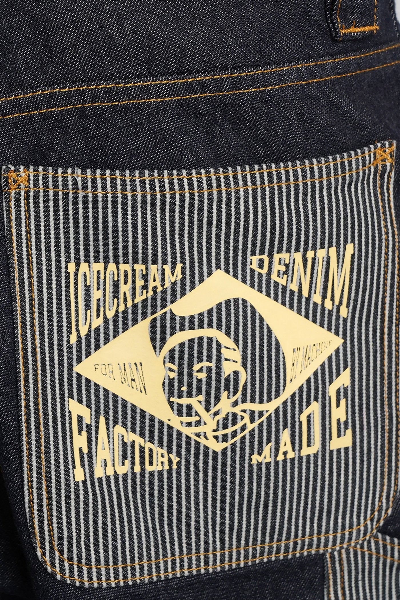 Shorts in blue denim - Image 5