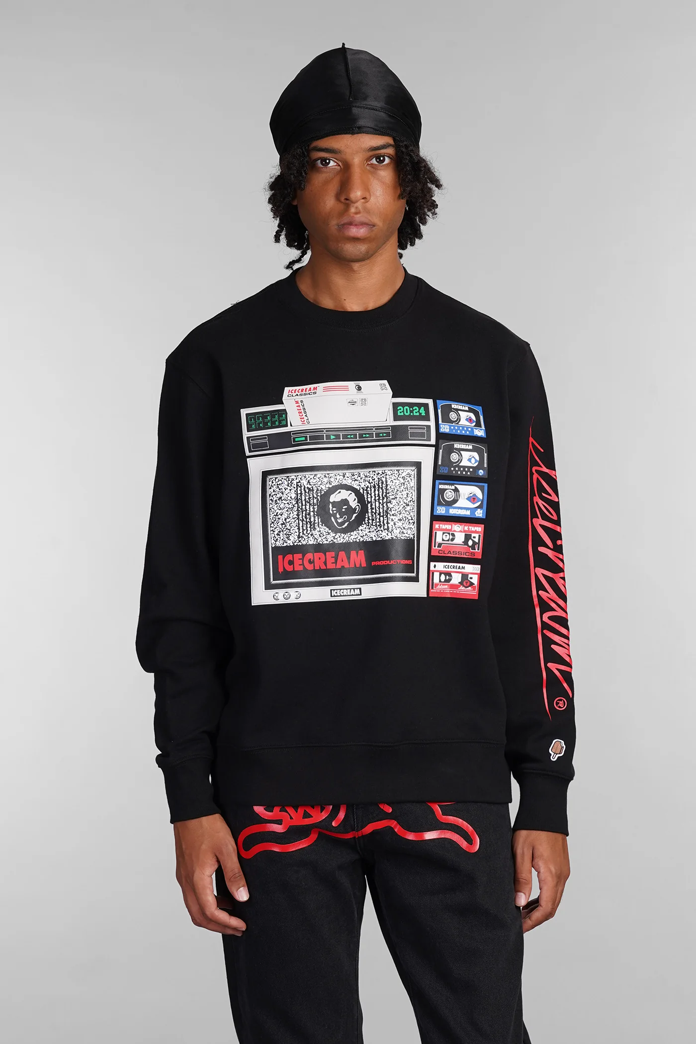 Sweatshirt in black cotton