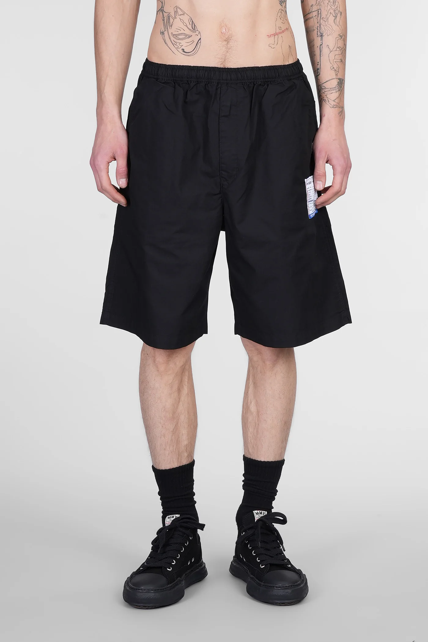 Shorts in black cotton