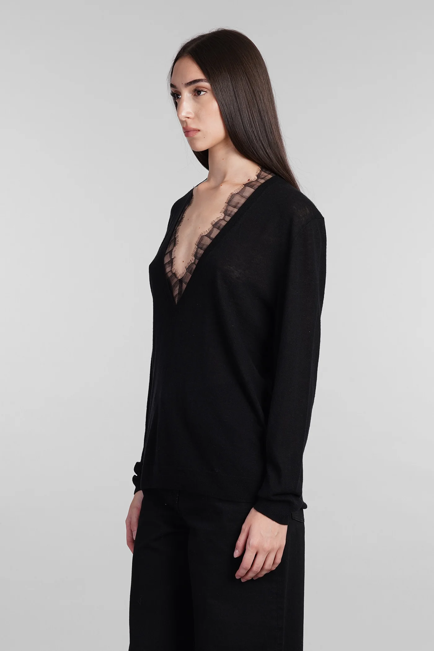 Haby Knitwear in black wool - Image 4
