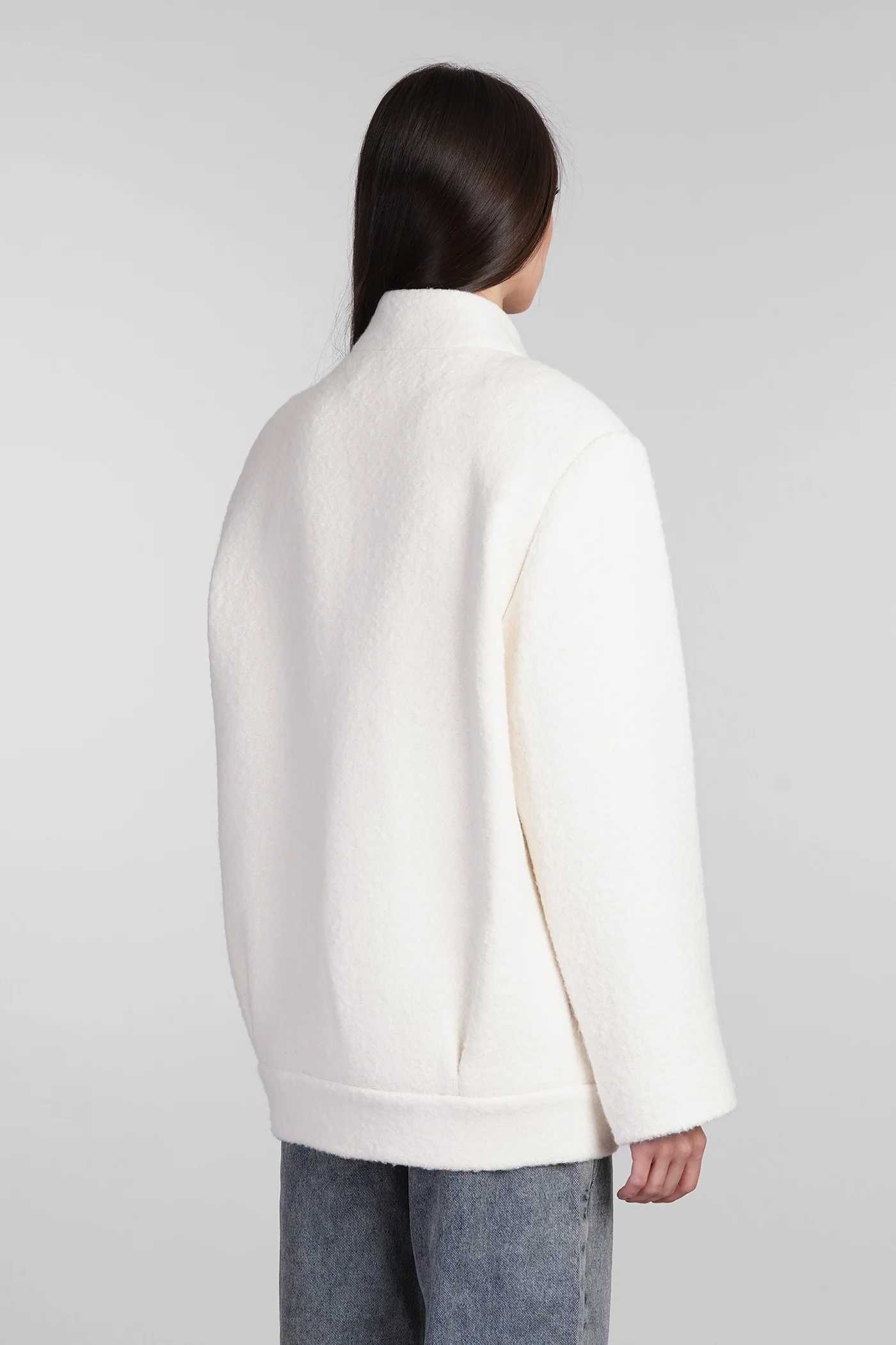 Jamelia Casual jacket in beige acrylic - Image 3