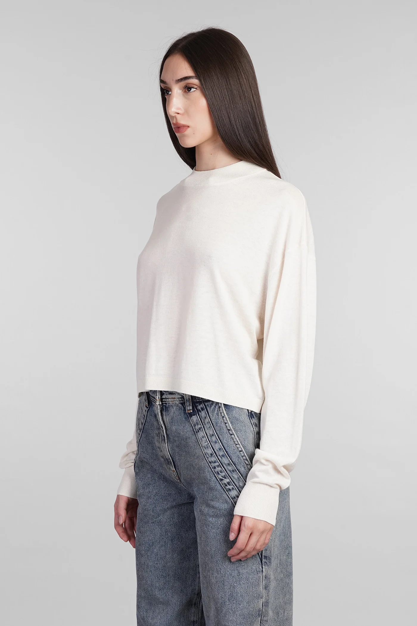 Lya Knitwear in beige silk - Image 4