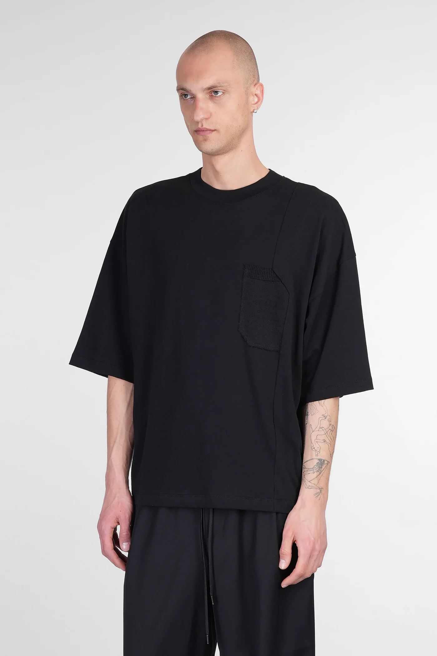 T-Shirt in black cotton - Image 4