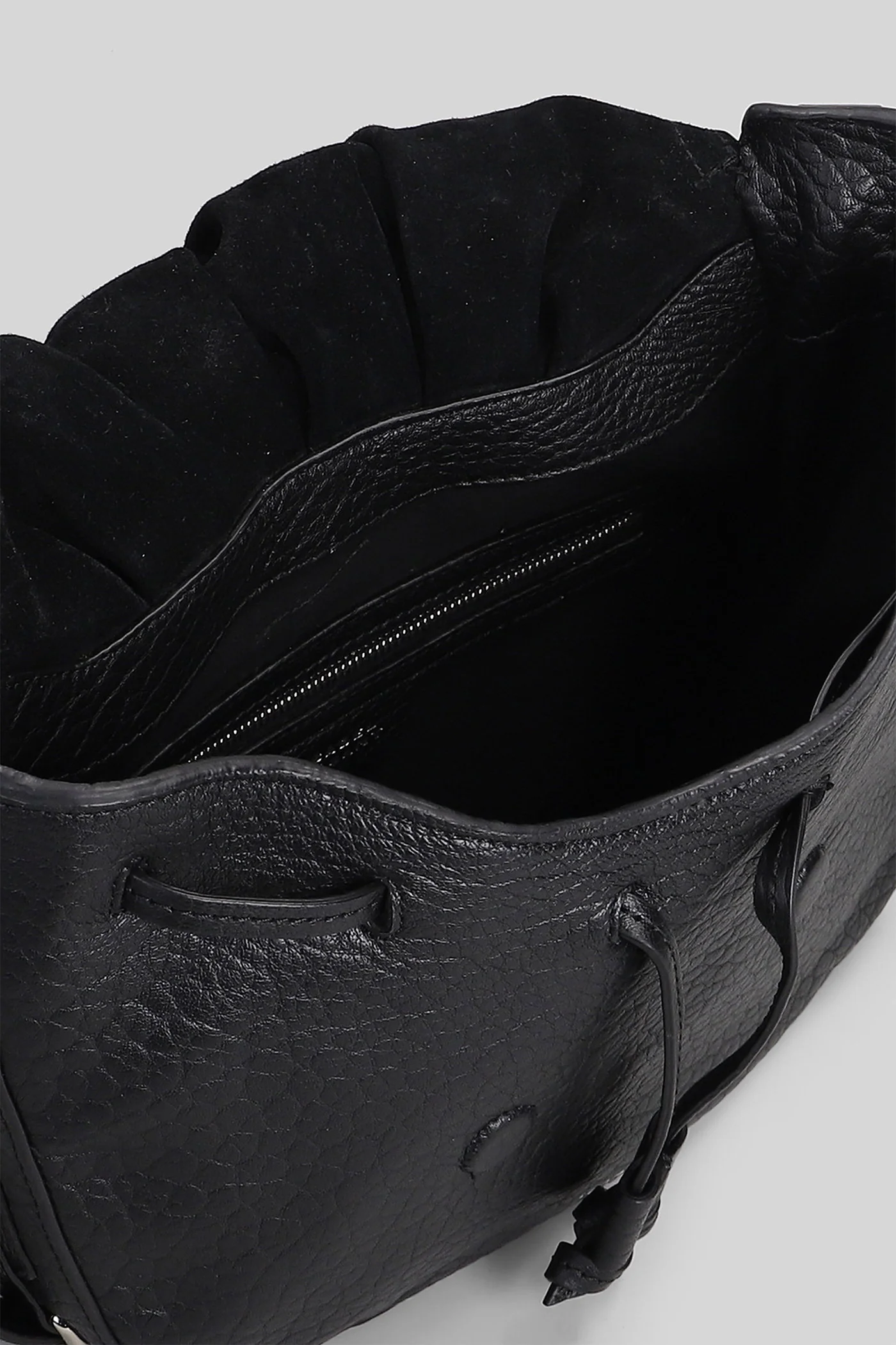 Bolton Shoulder bag in black leather - Image 4