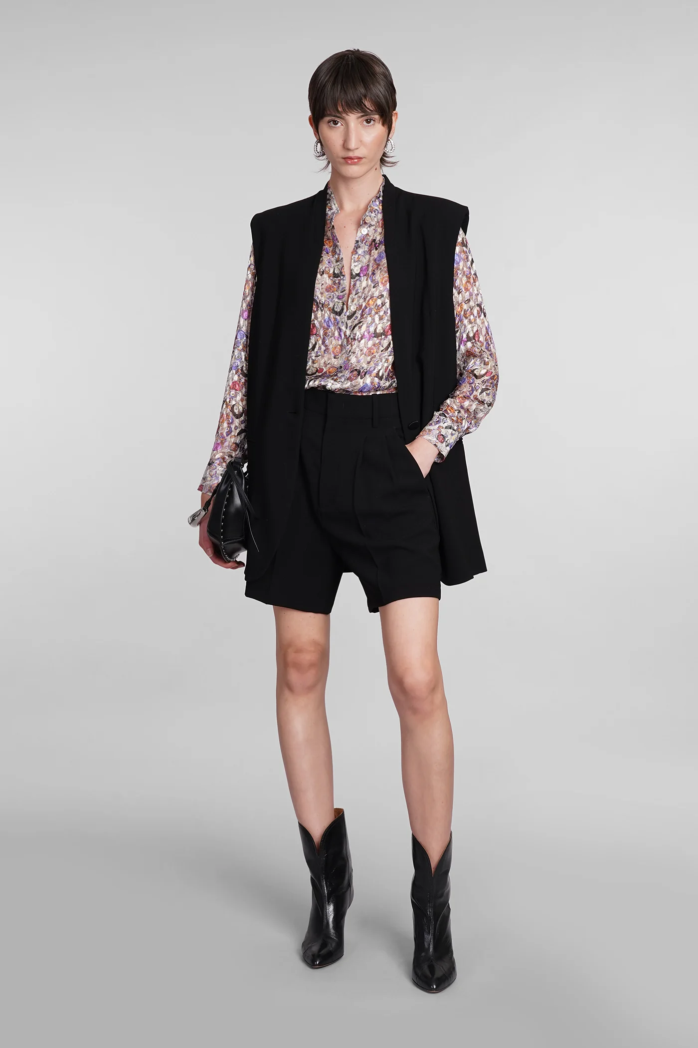 Elna Shorts in black Triacetate - Image 2