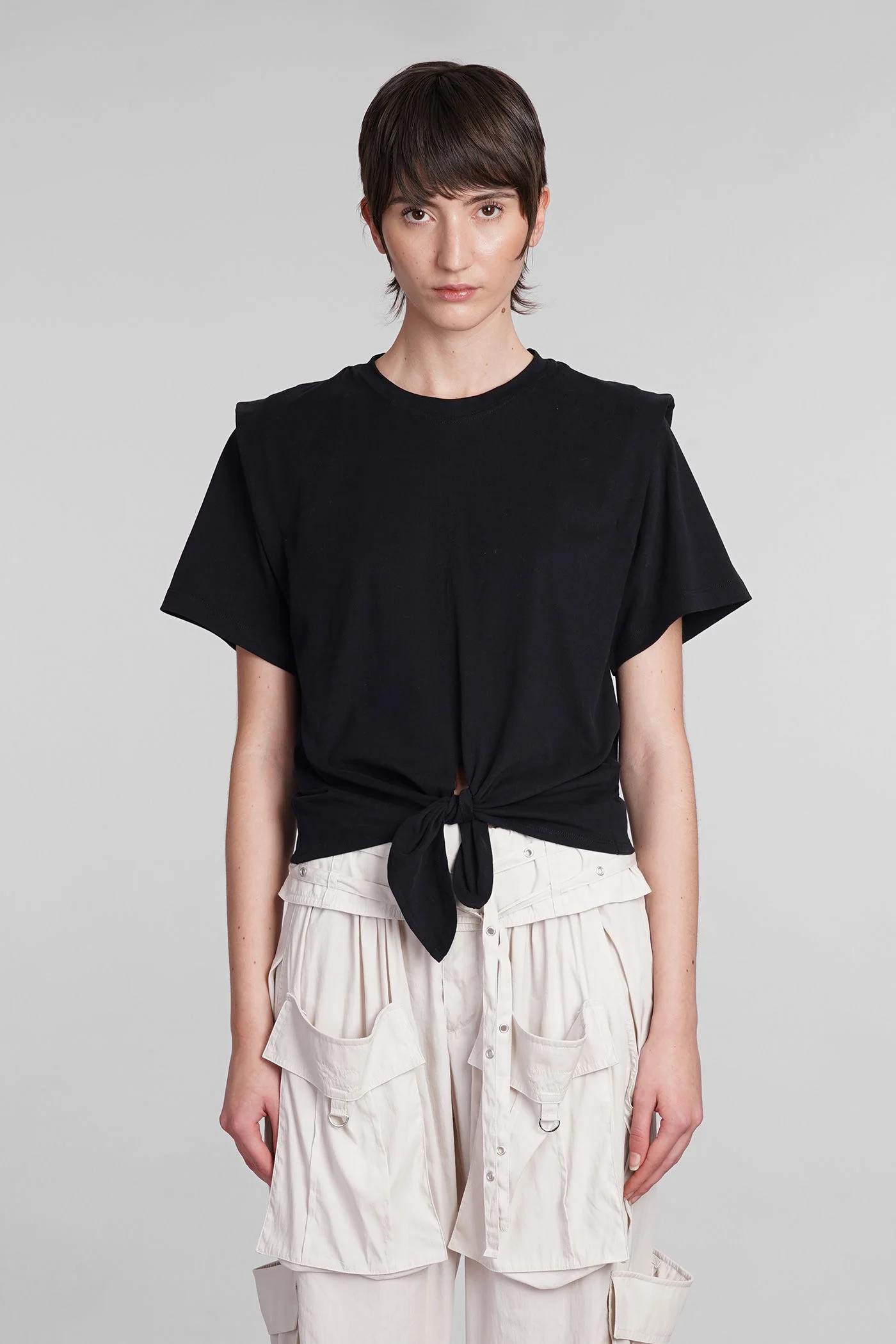 Zelikia T-Shirt in black cotton