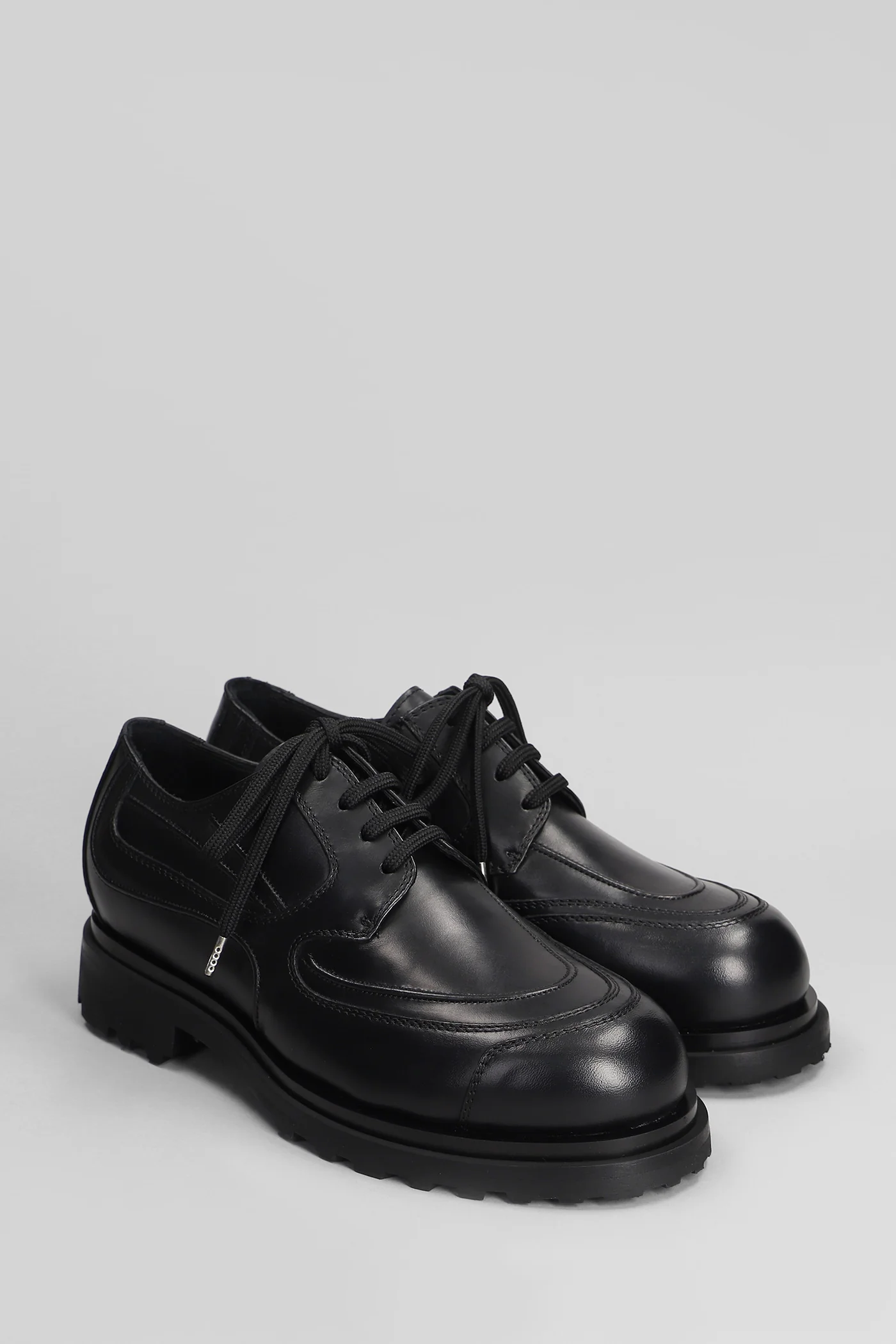 Tracer Derby Lace up shoes in black leather - Image 2