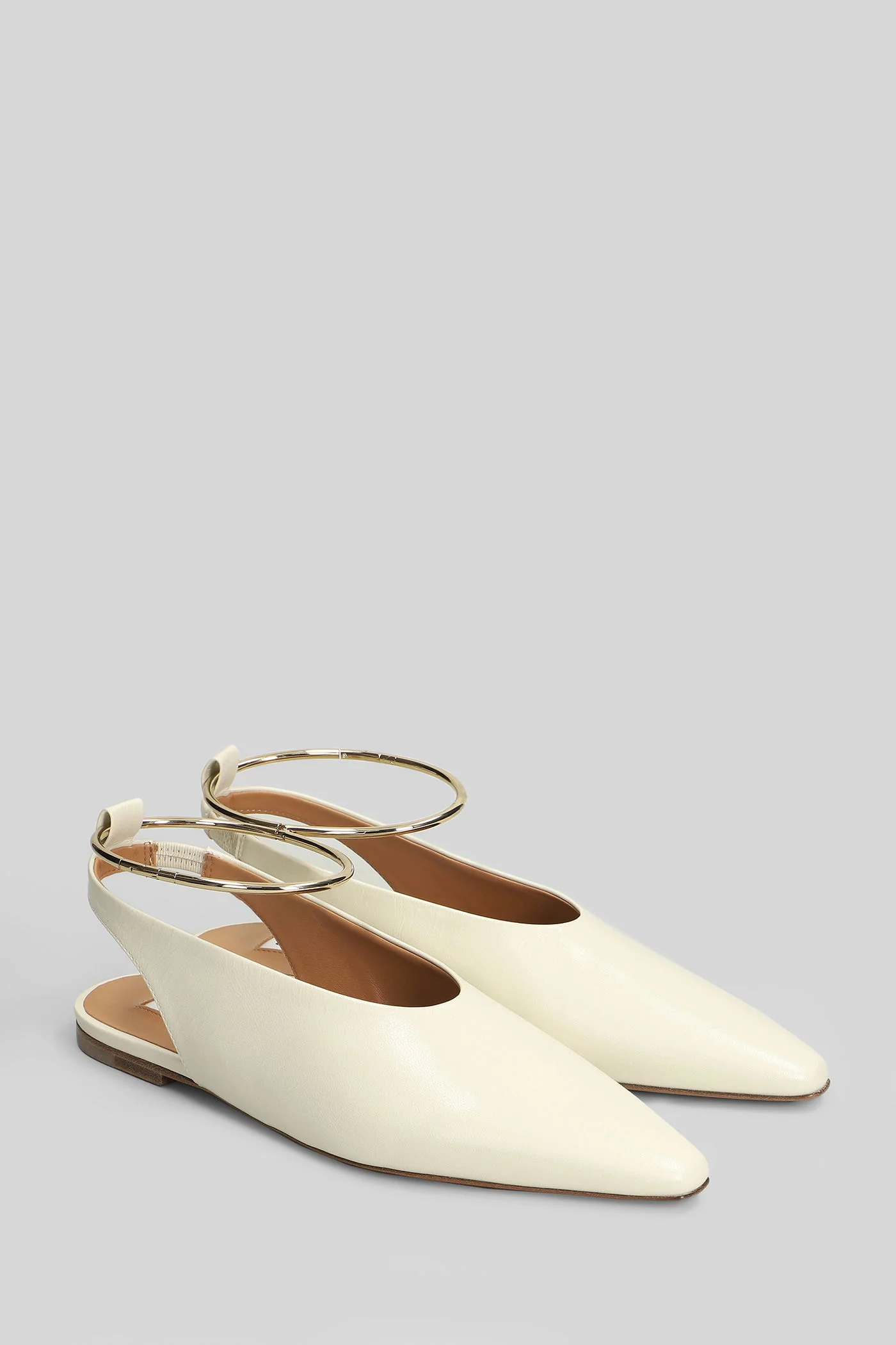 Ballet flats in beige leather - Image 2