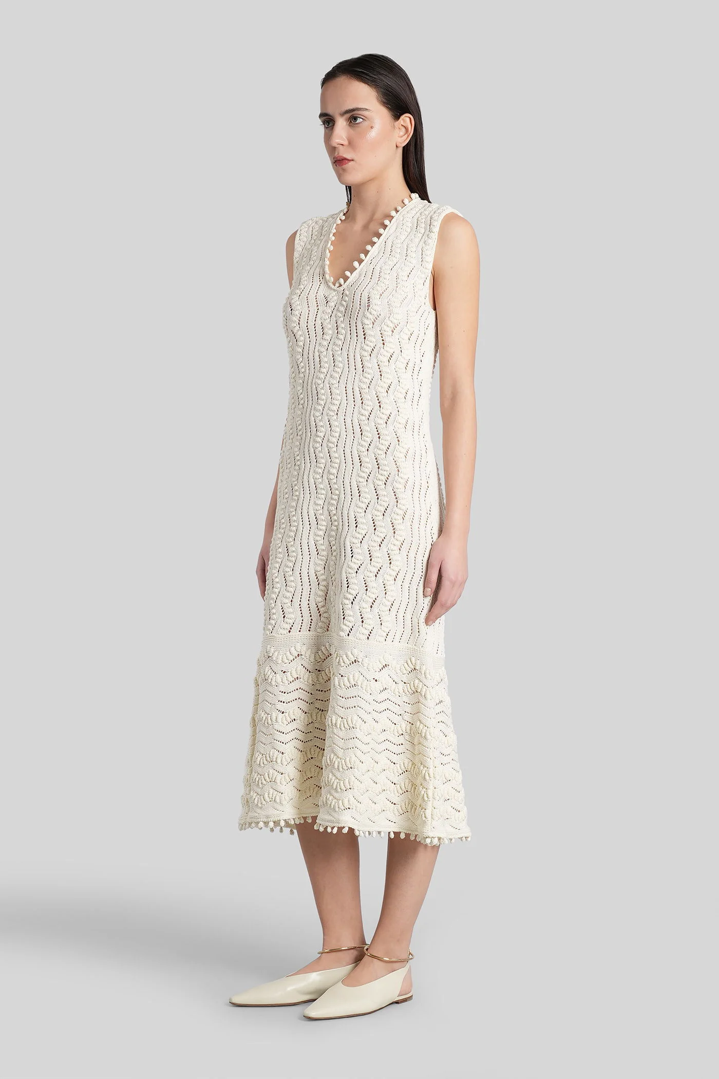 Long dress in white cotton - Image 4