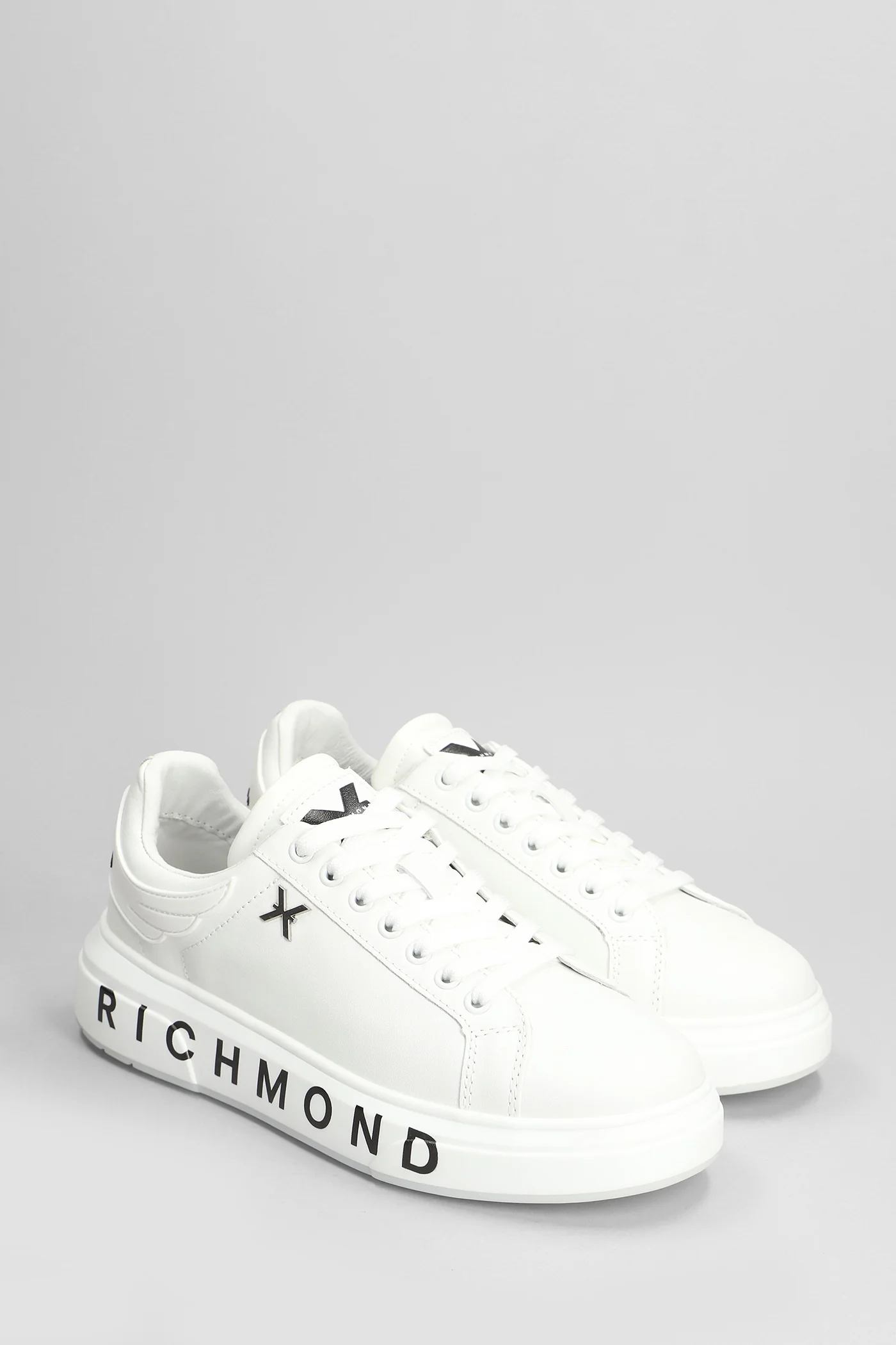 Sneakers in white leather - Image 2