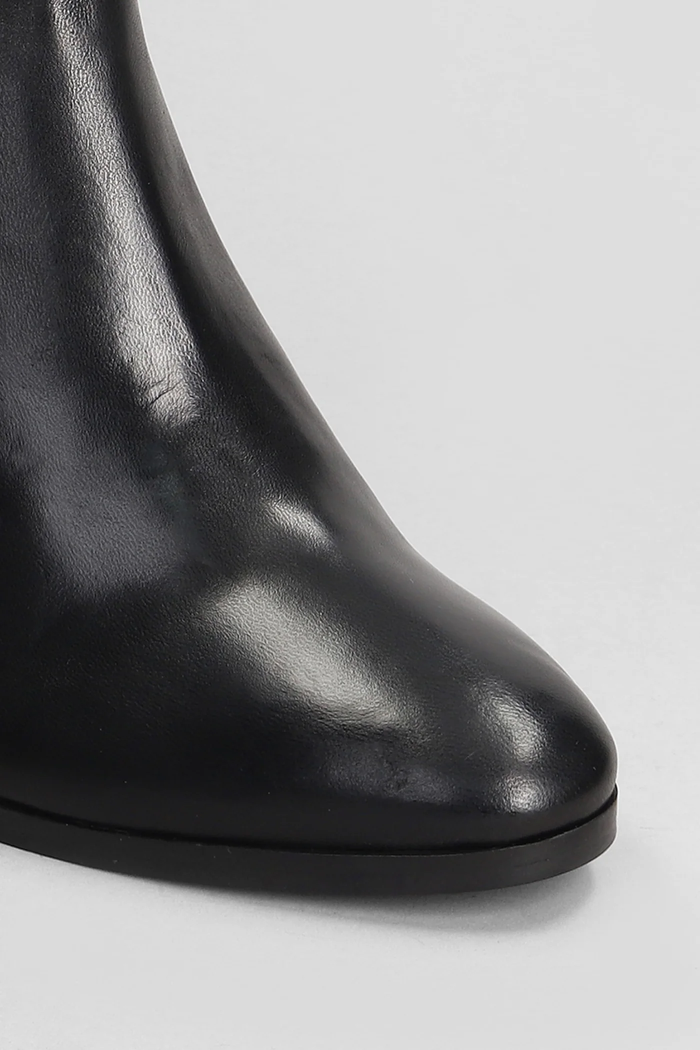 High heels Ankle boots in black leather - Image 5