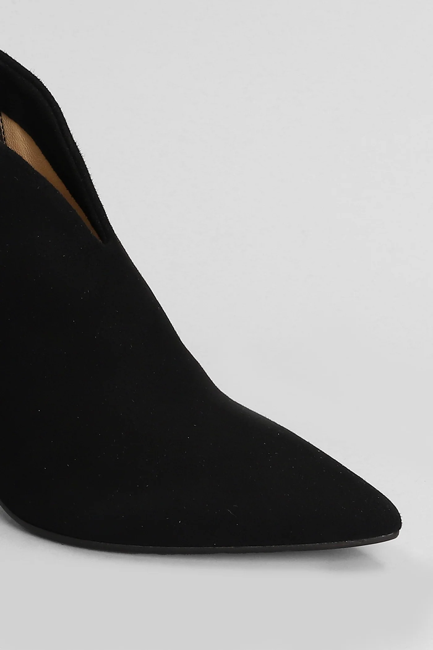 High heels Ankle boots in black suede - Image 5