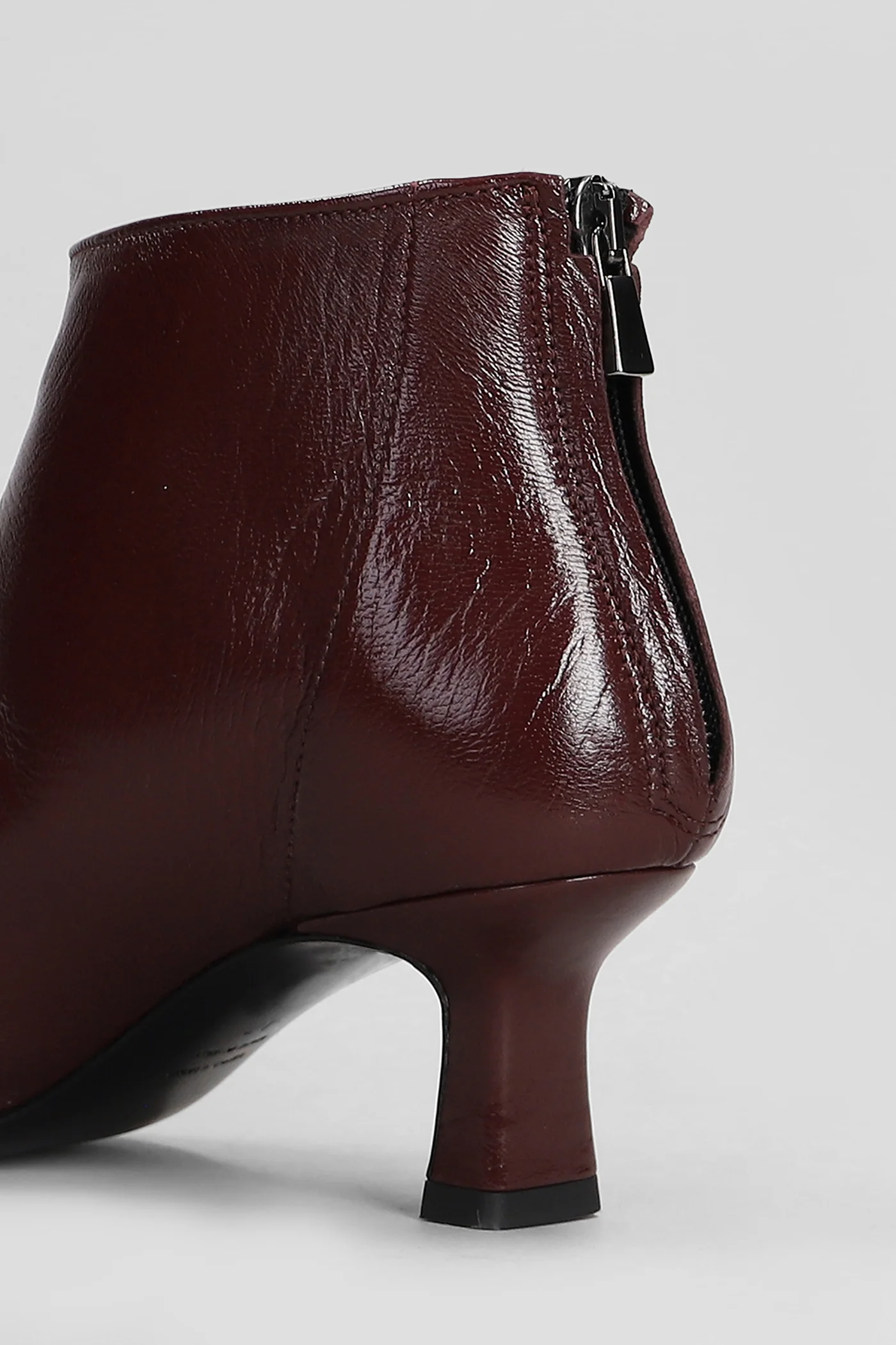 High heels Ankle boots in bordeaux leather - Image 5