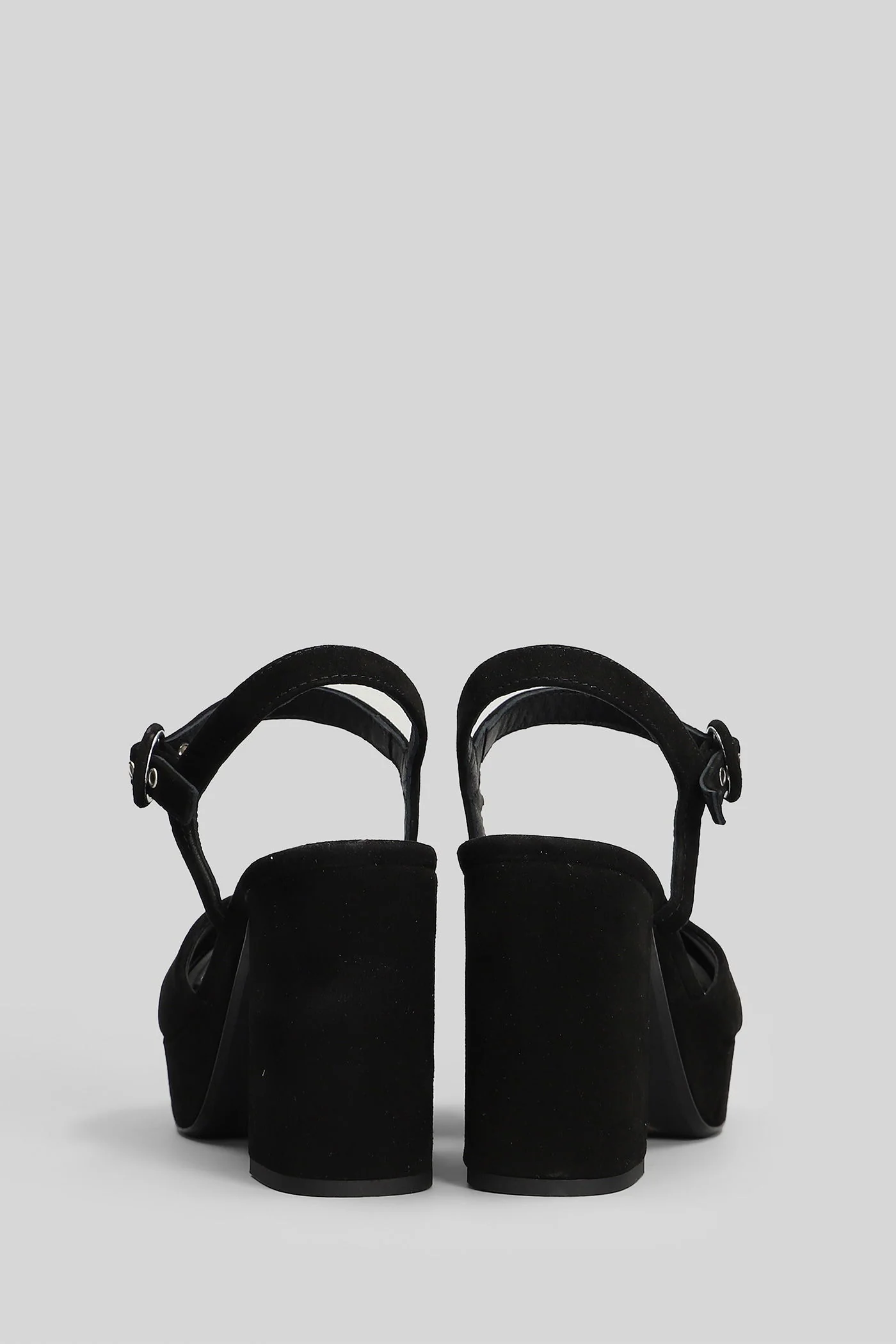 Sandals in black suede - Image 4
