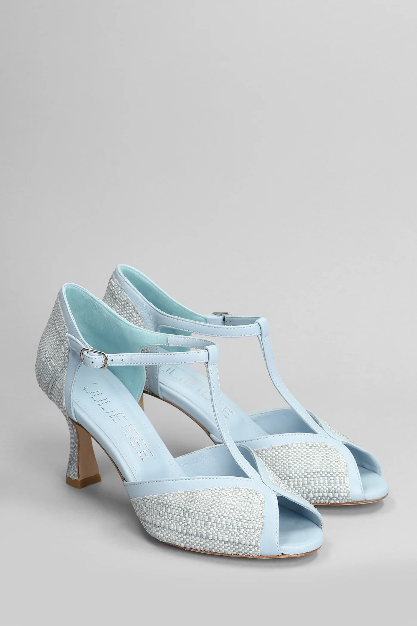 Sandals in cyan raffia - Image 2