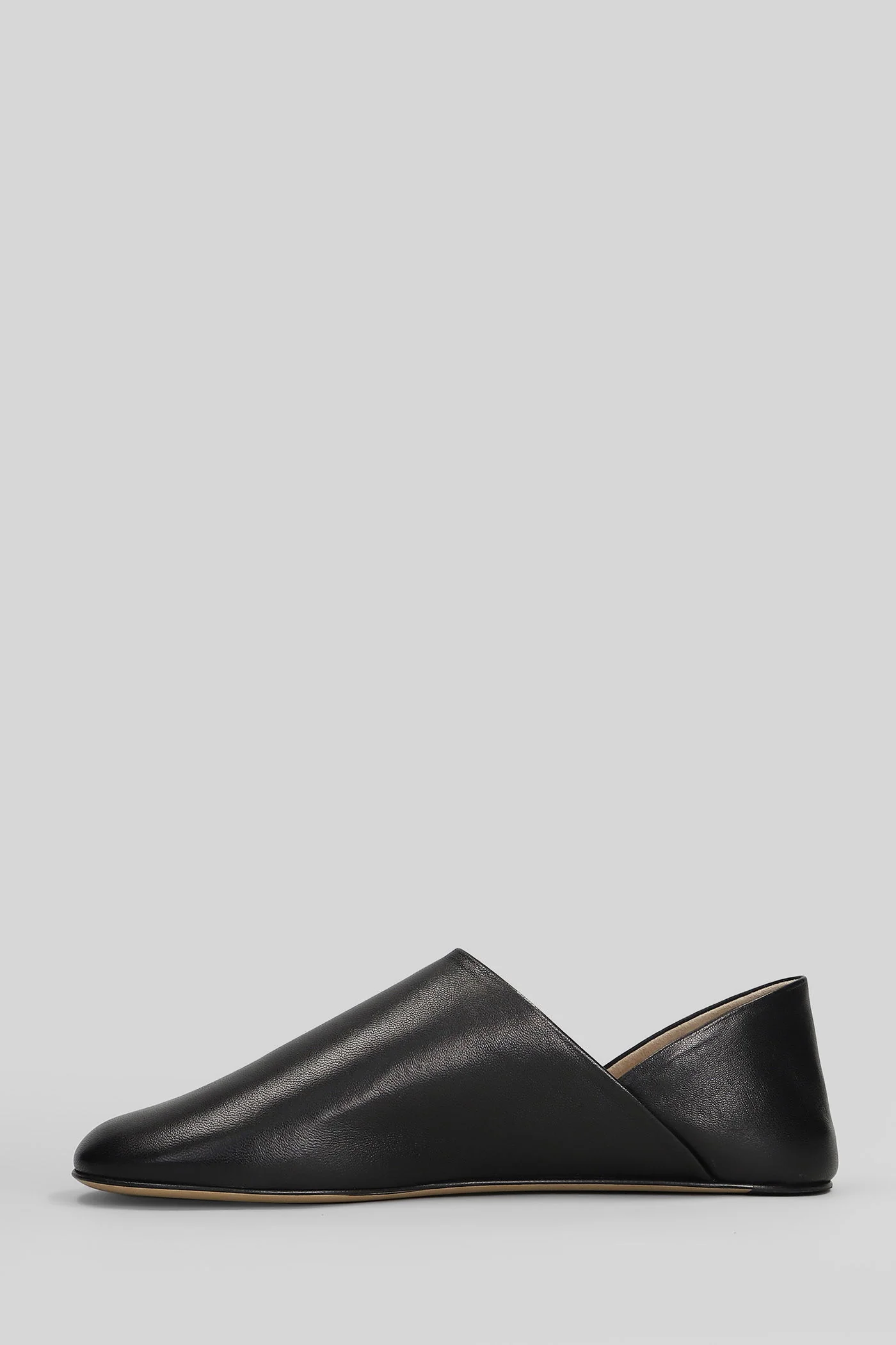 Loafers in black leather - Image 3