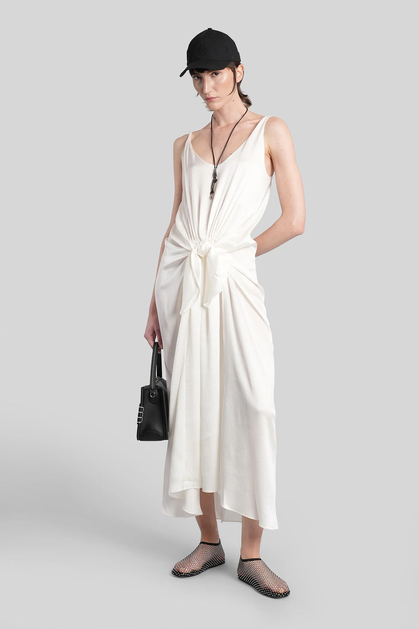 Long dress in white silk - Image 2