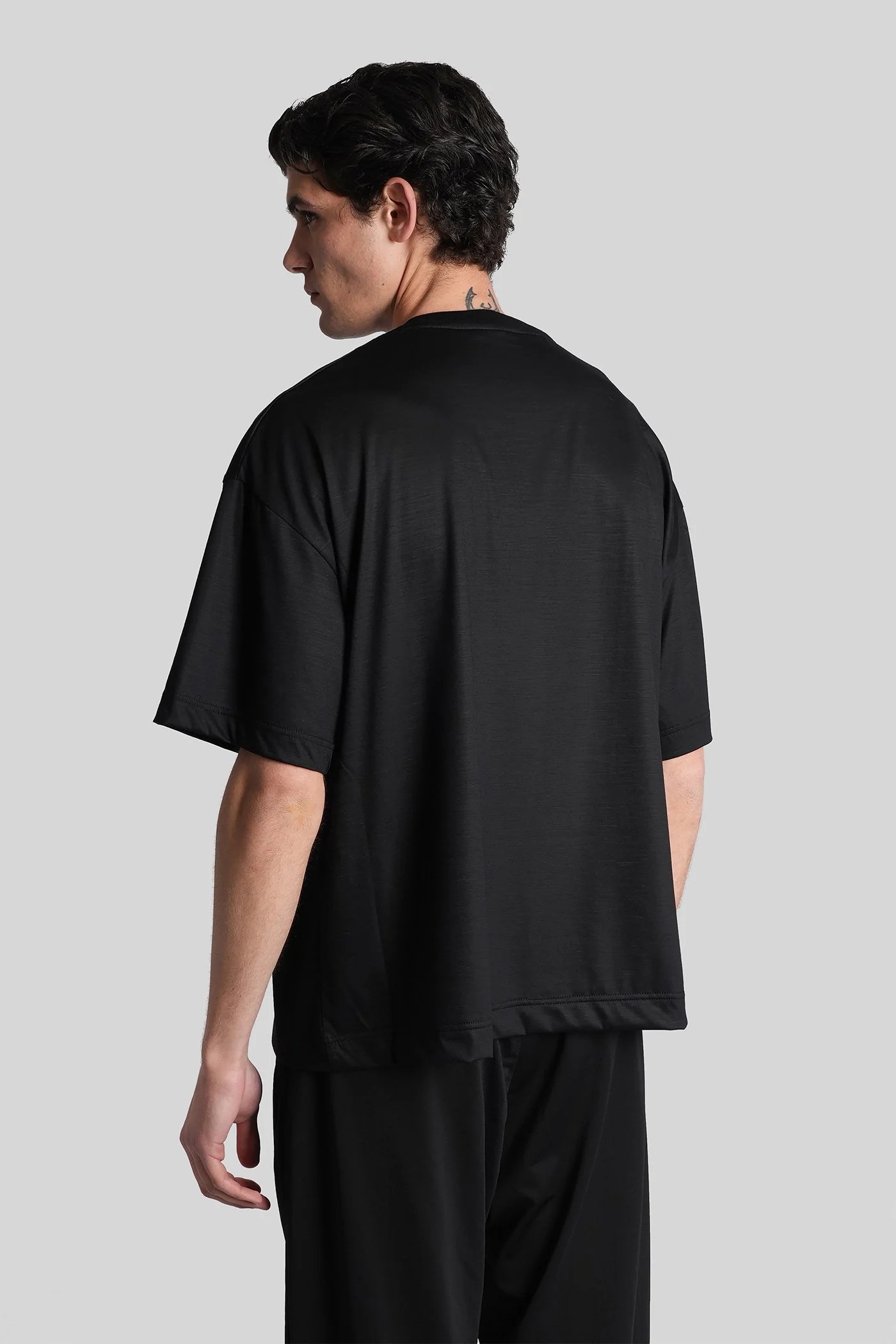 36G wool ss tee T-Shirt in black wool - Image 3