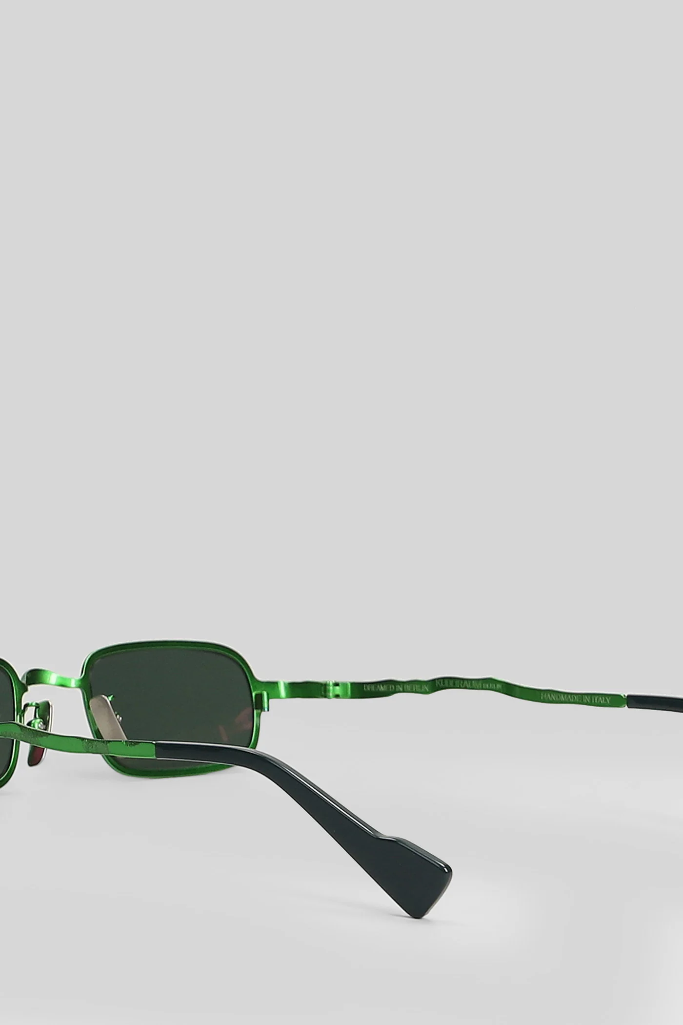 Z18 Sunglasses in green metal alloy - Image 4
