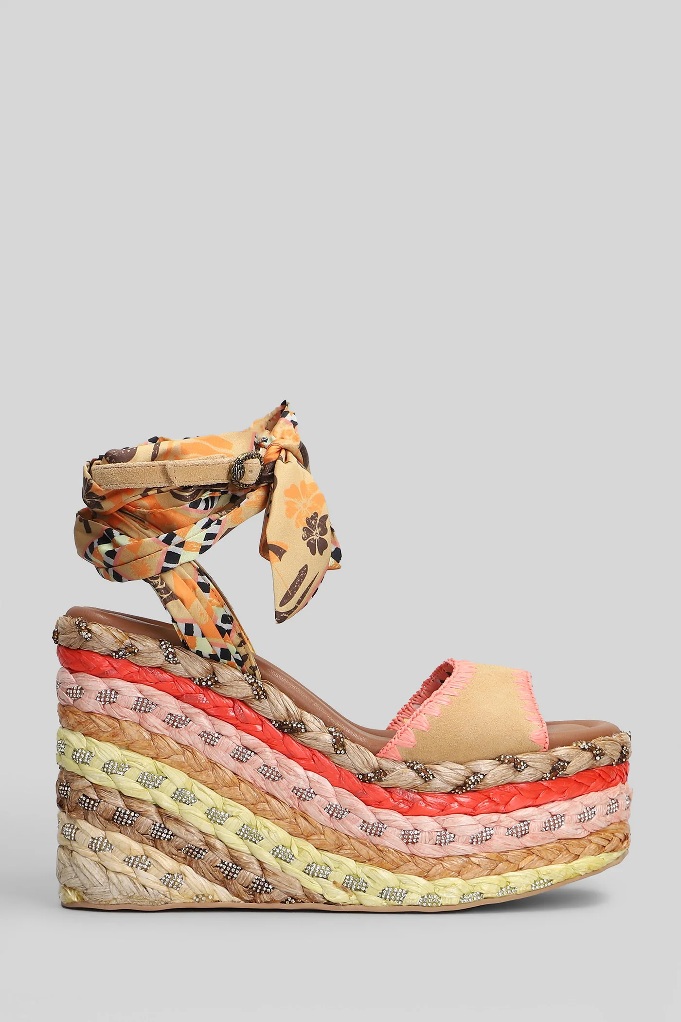 Chelsea Scarf Wedge Wedges in beige suede