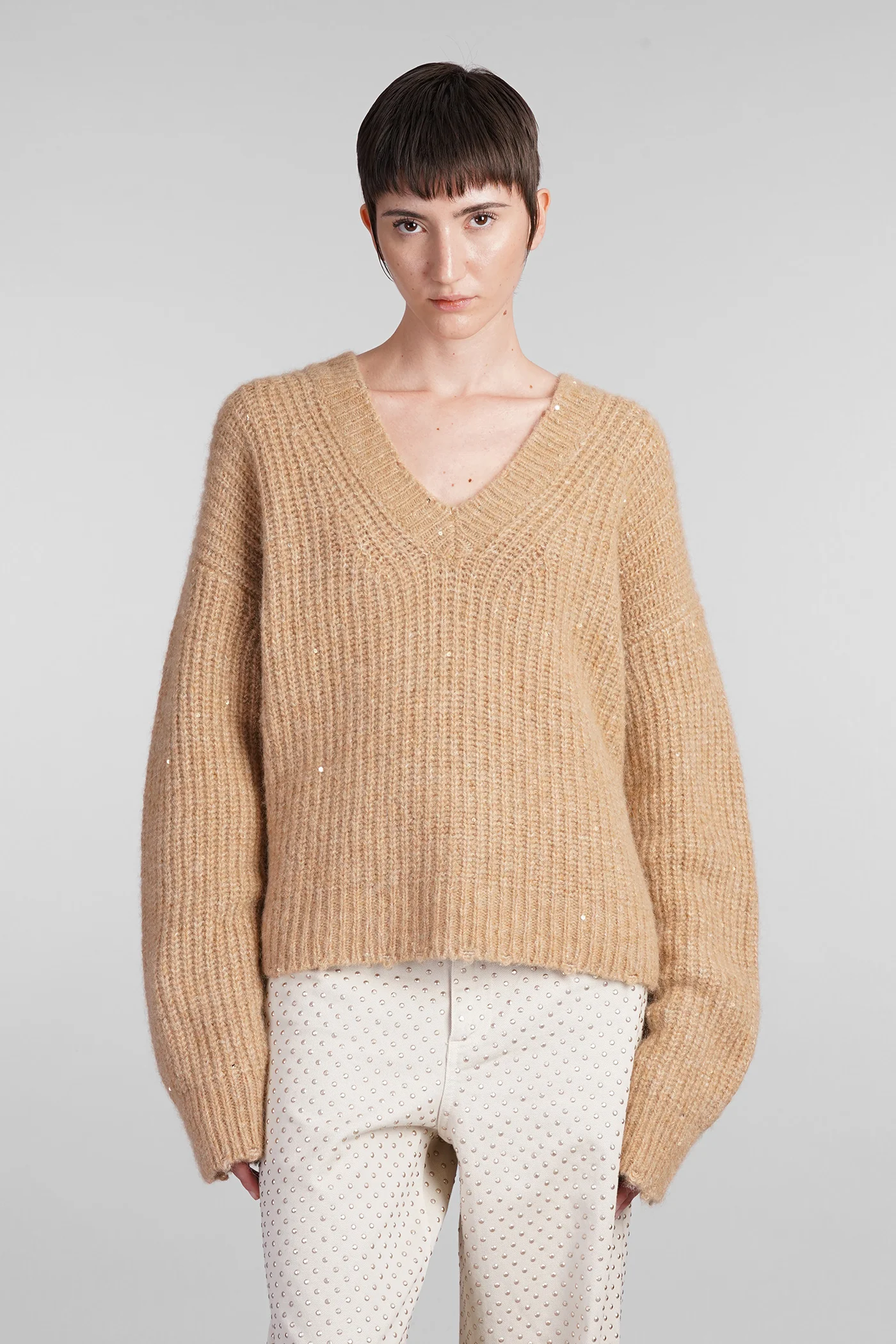Knitwear in Camel cashmere