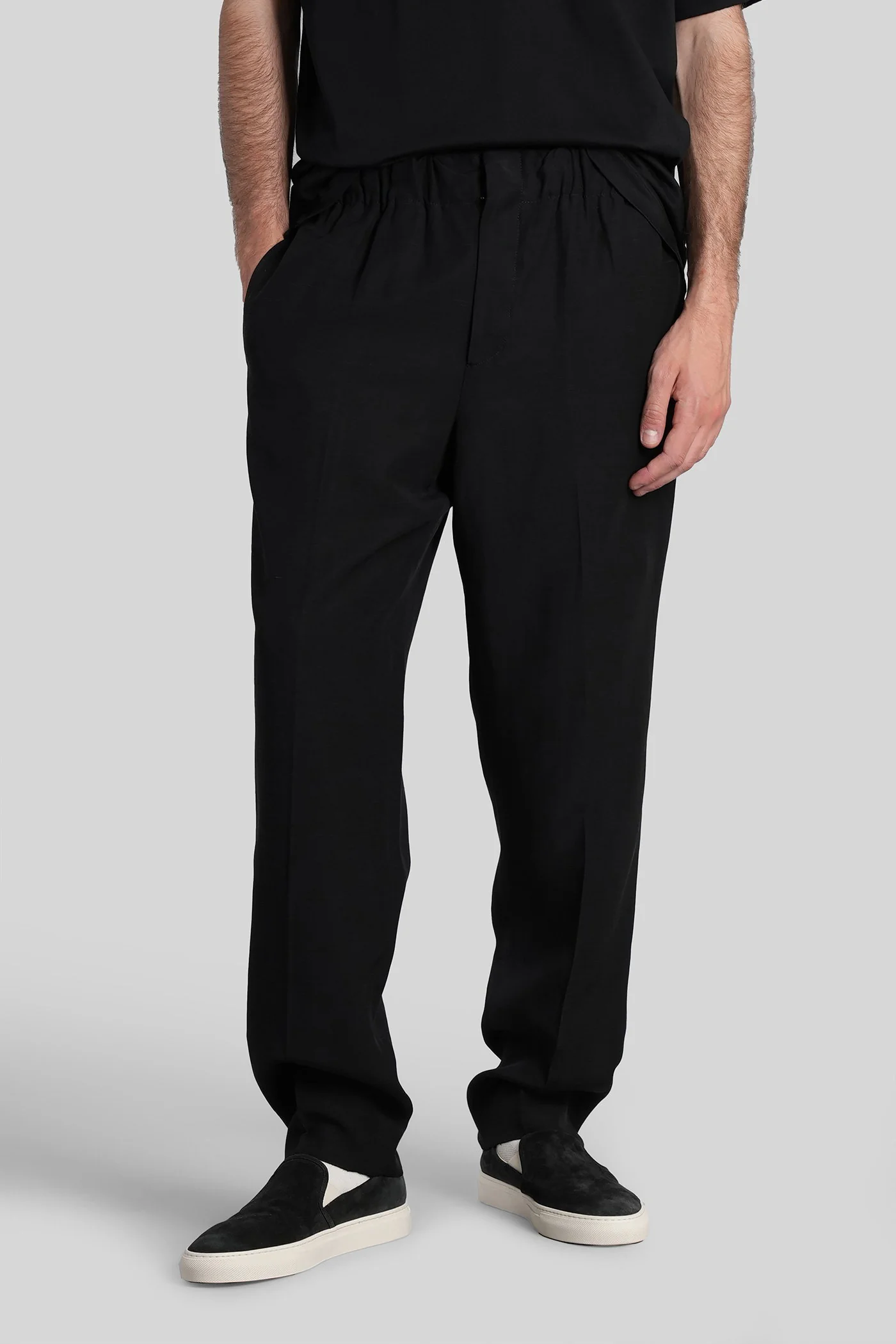 Pants in black viscose