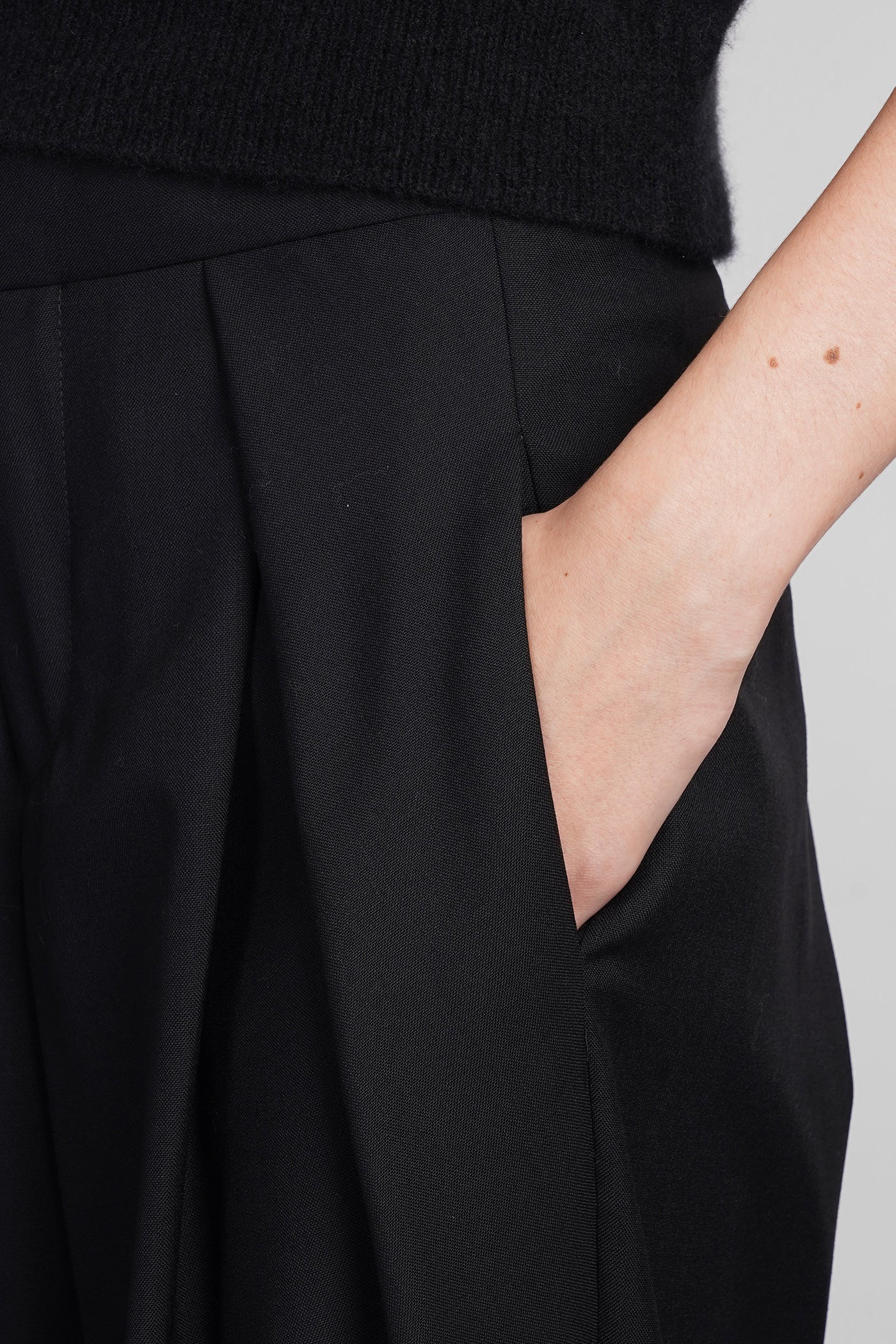 Pants in black wool - Image 5