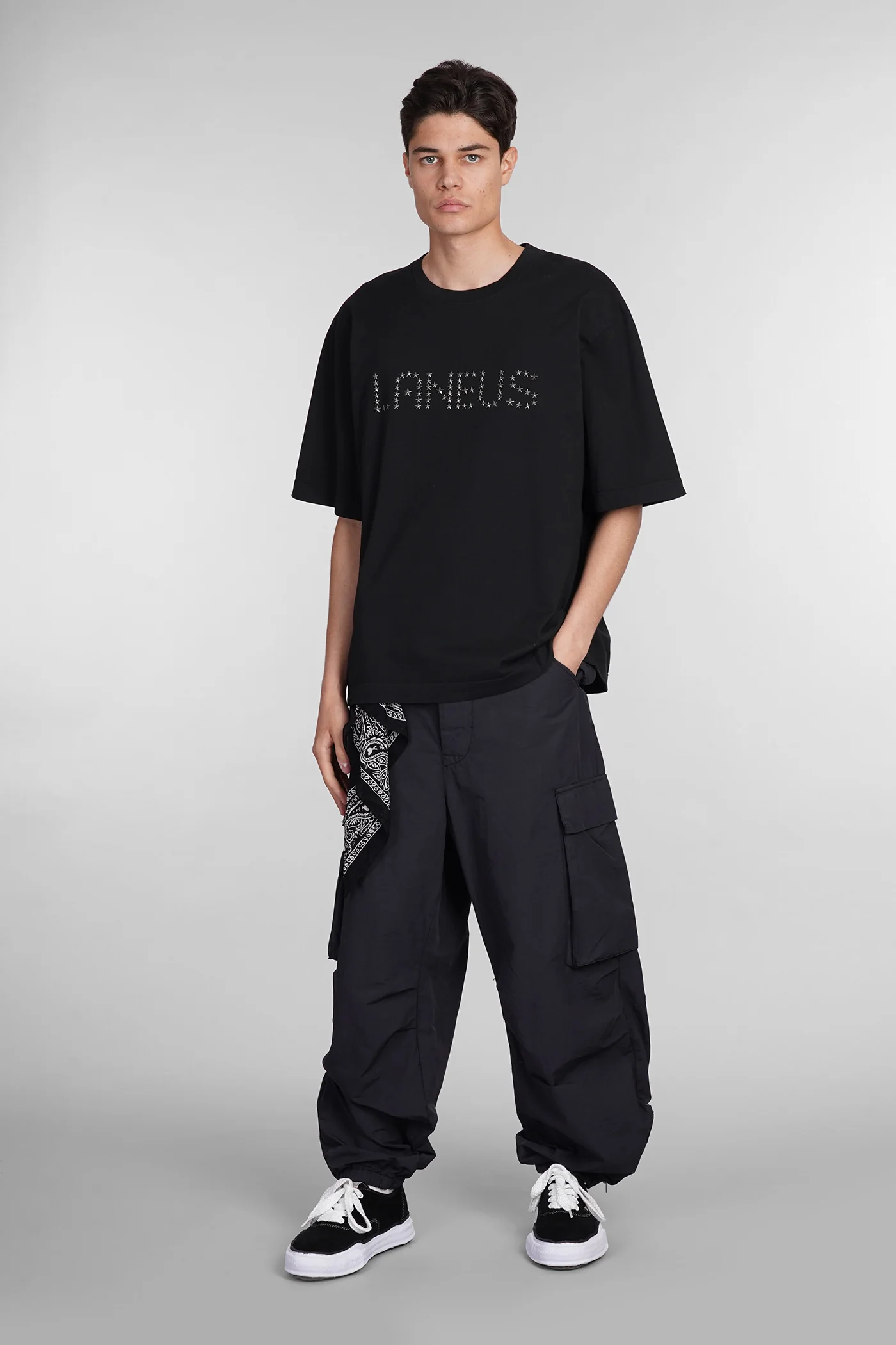 T-Shirt in black cotton - Image 2