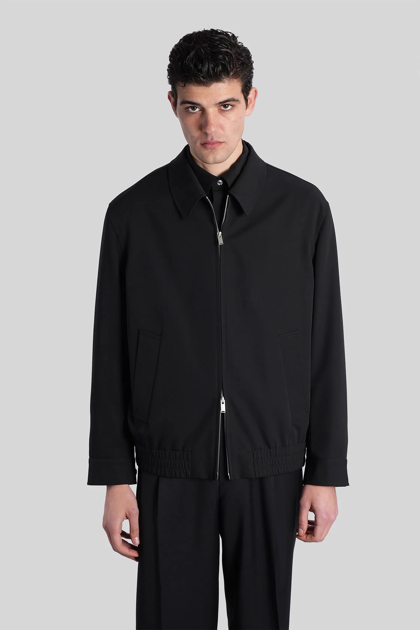 Casual jacket in black wool