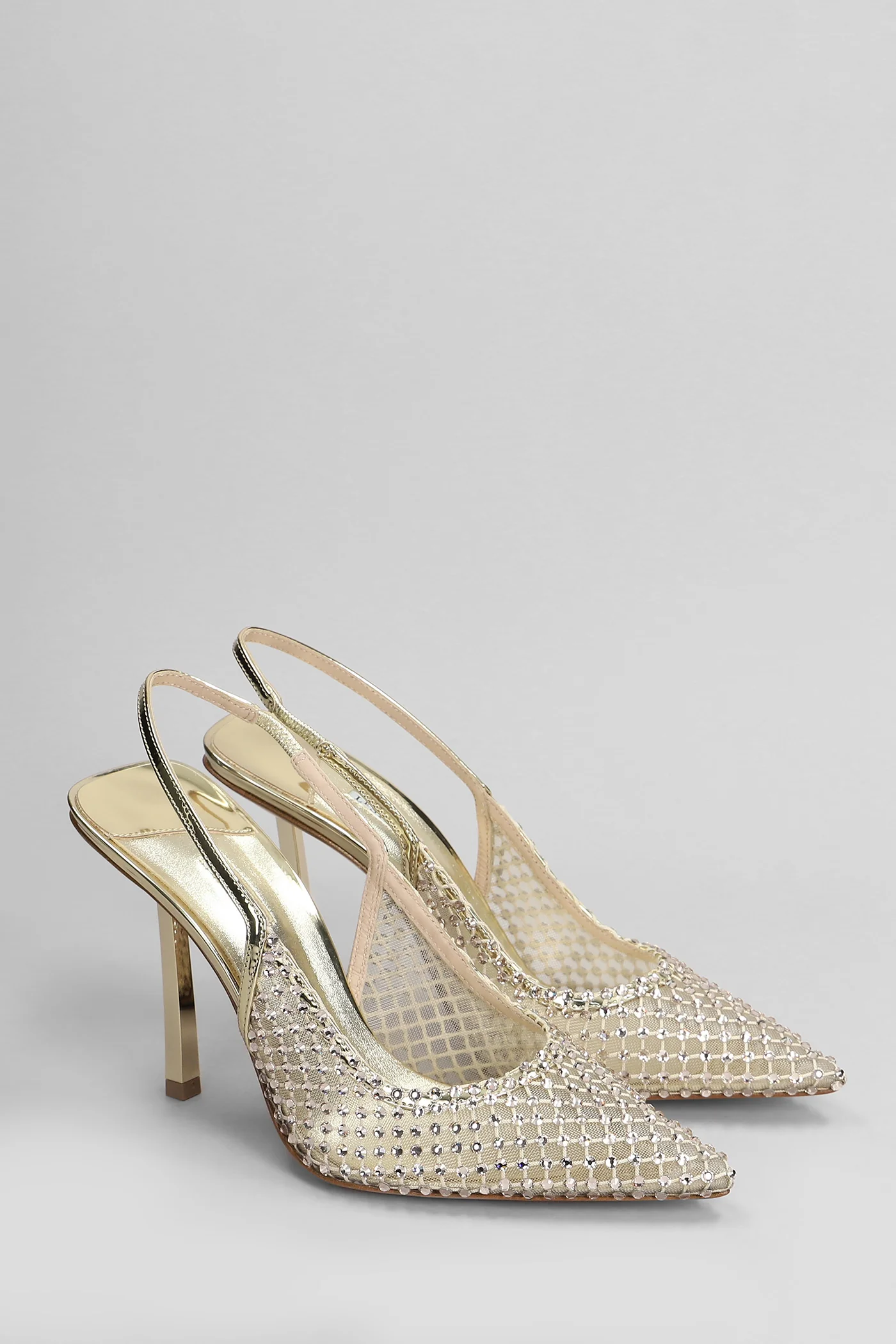 Gilda Pumps in platinum leather - Image 2