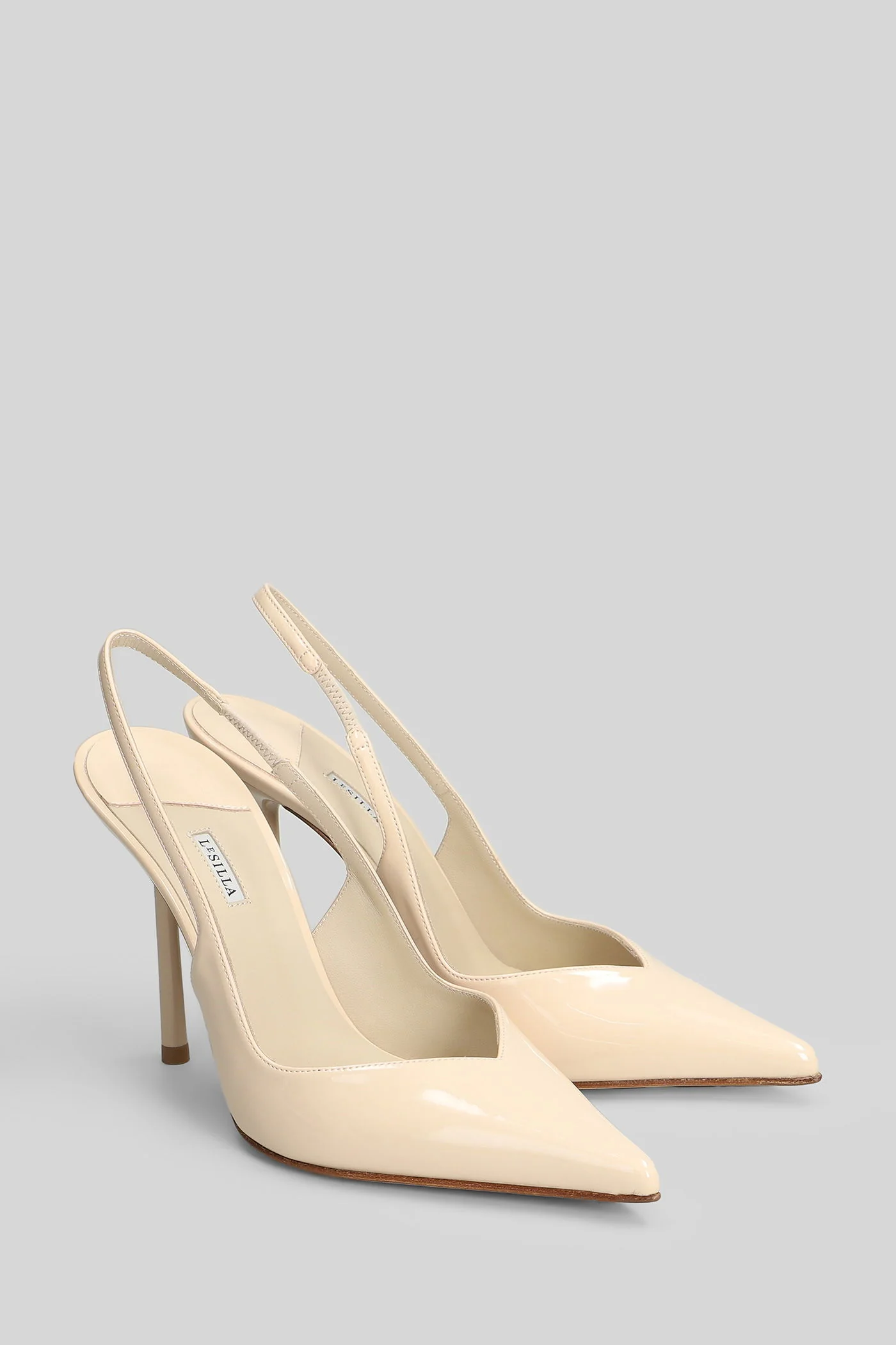 Vivienne Pumps in beige patent leather - Image 17
