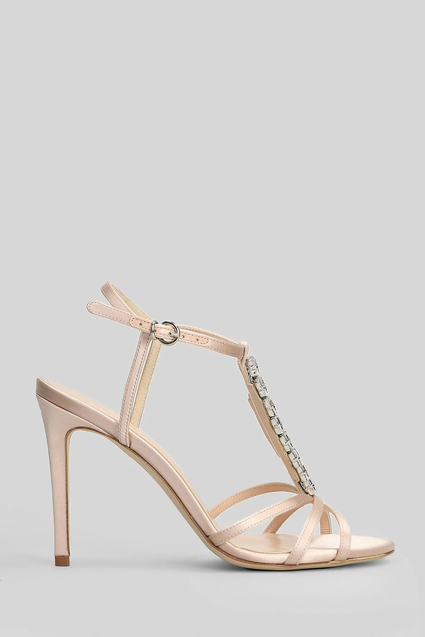 Sandals in powder satin - Image 6