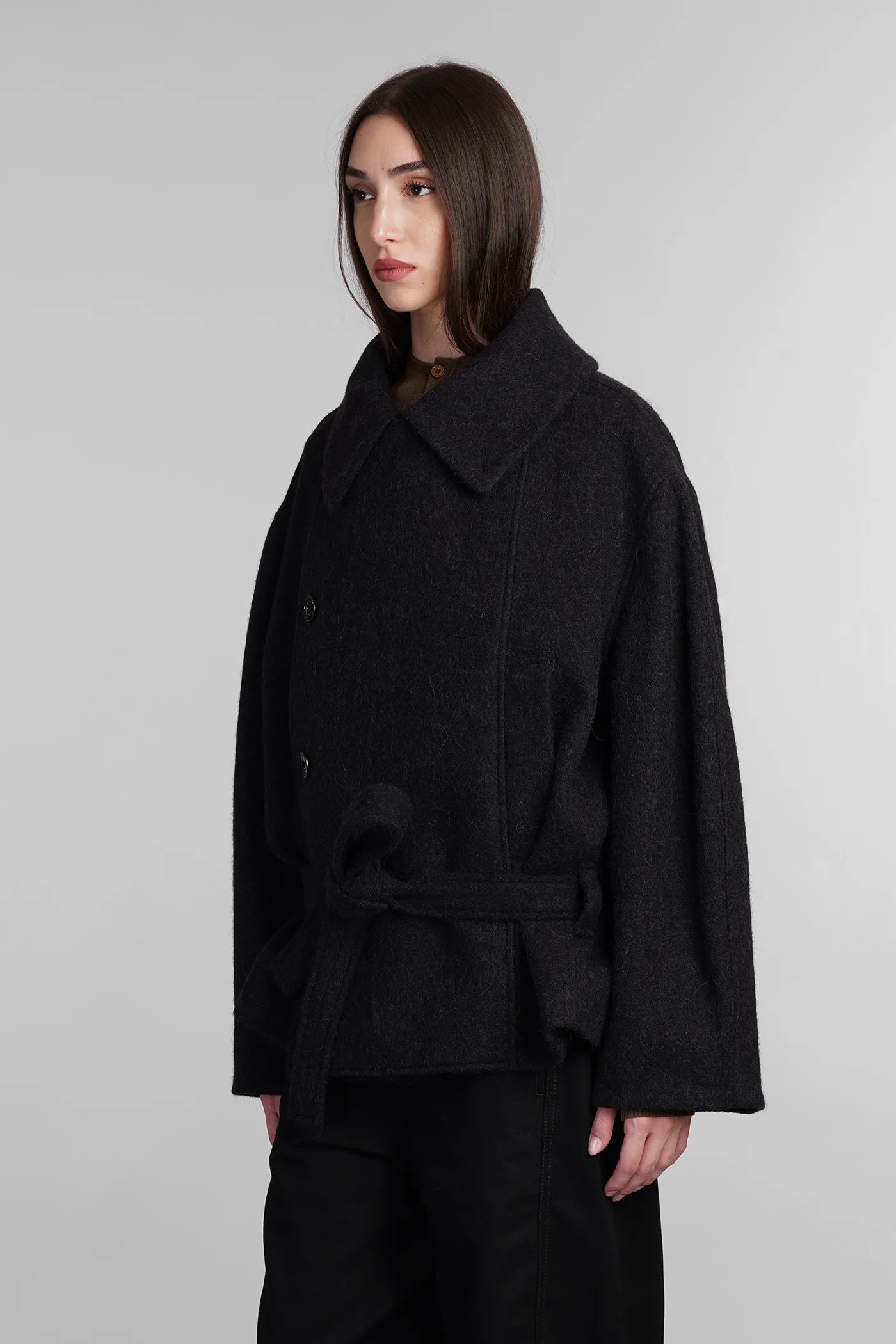 Coat in black wool - Image 4