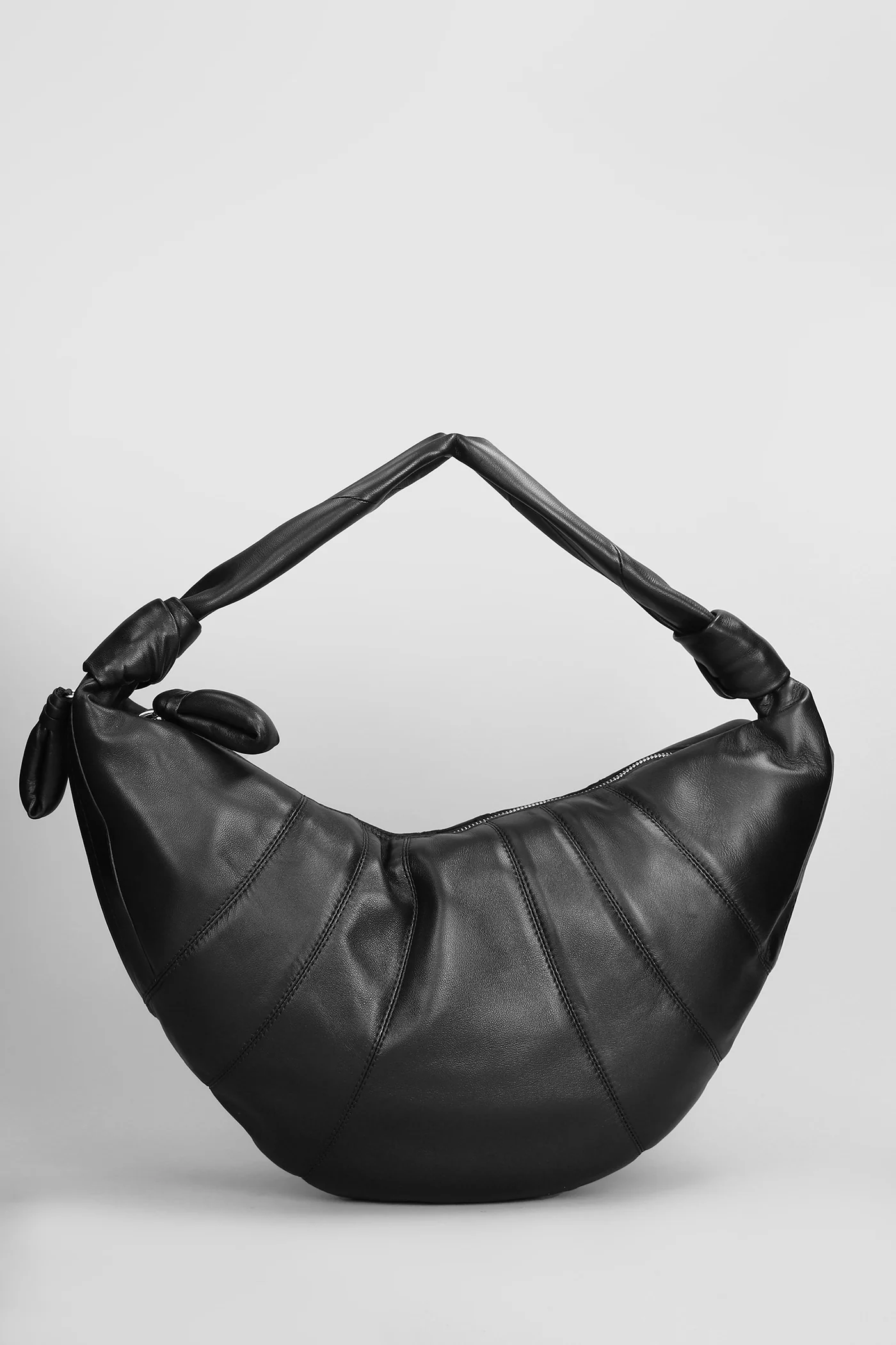 Fortune croissant Shoulder bag in black leather