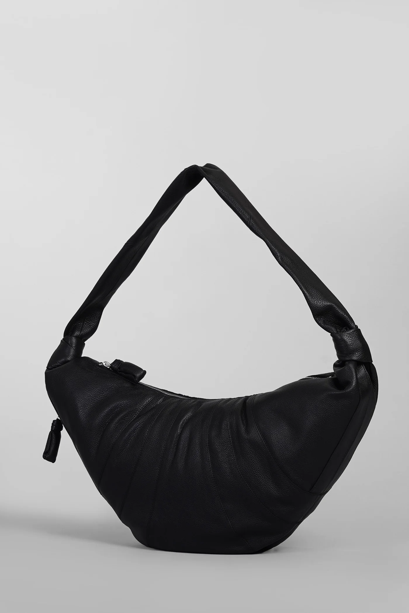 Large croissant Shoulder bag in black leather - Image 2