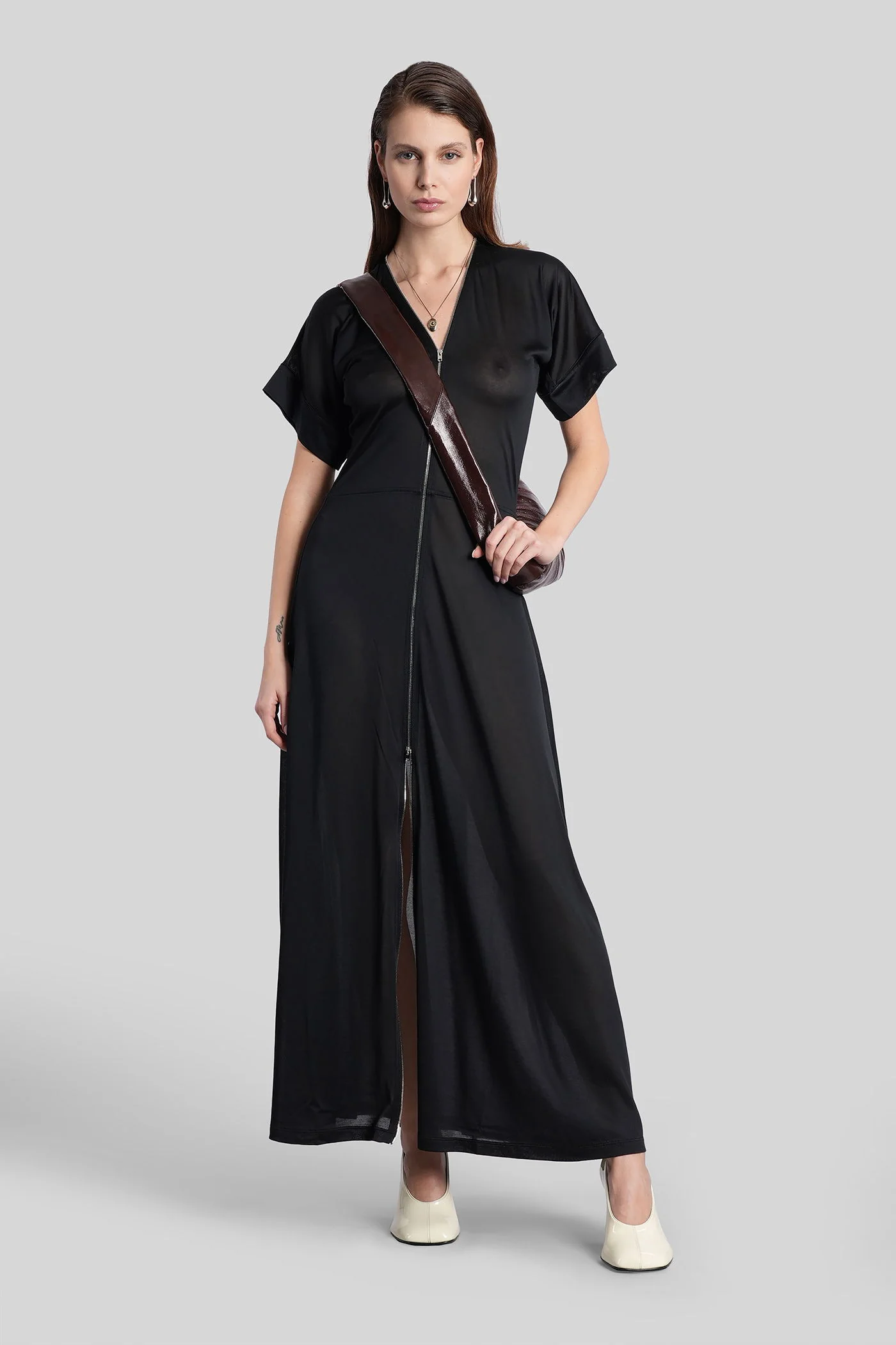Long dress in black viscose - Image 2