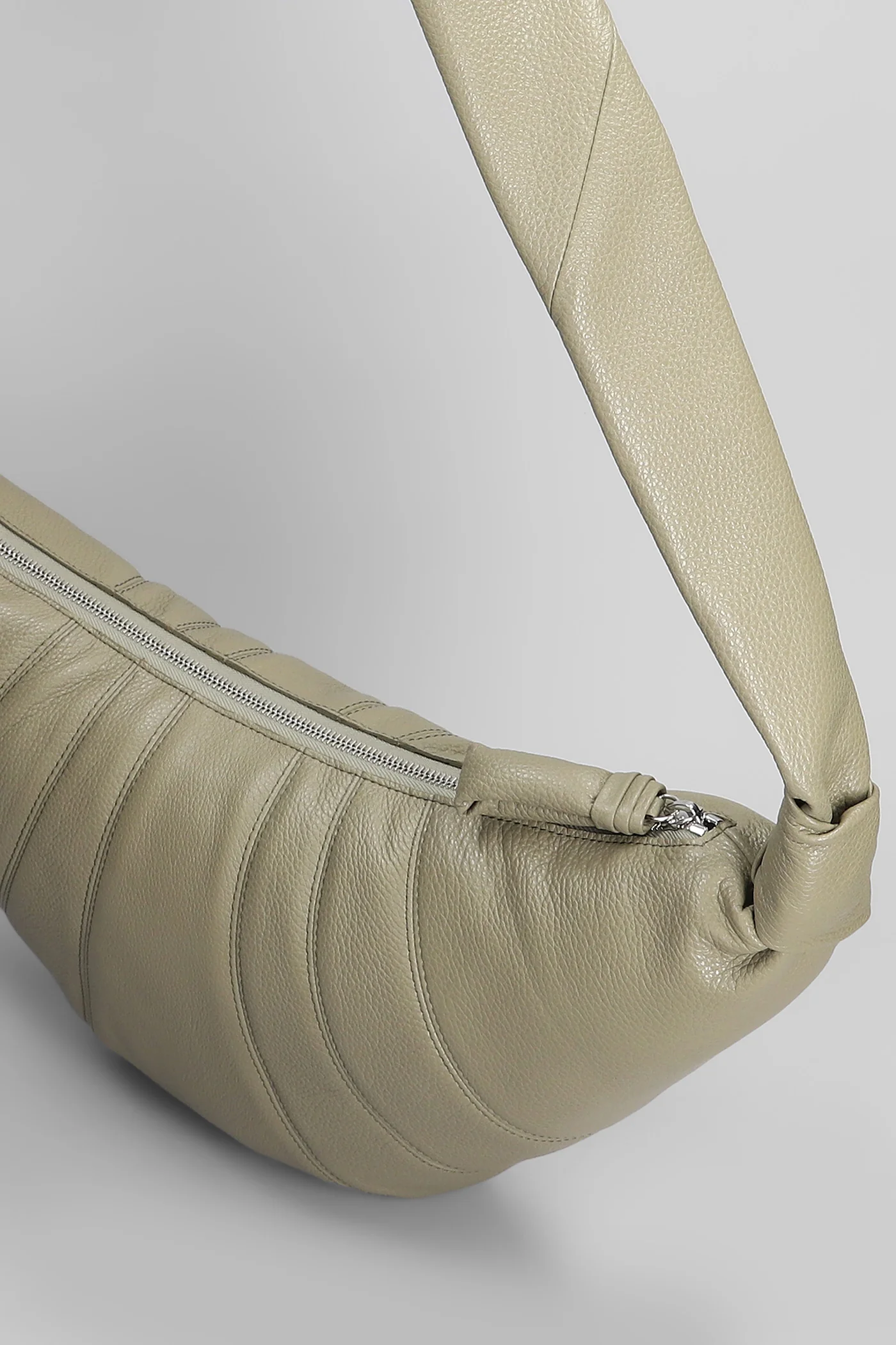 Medium croissant Shoulder bag in khaki leather - Image 4