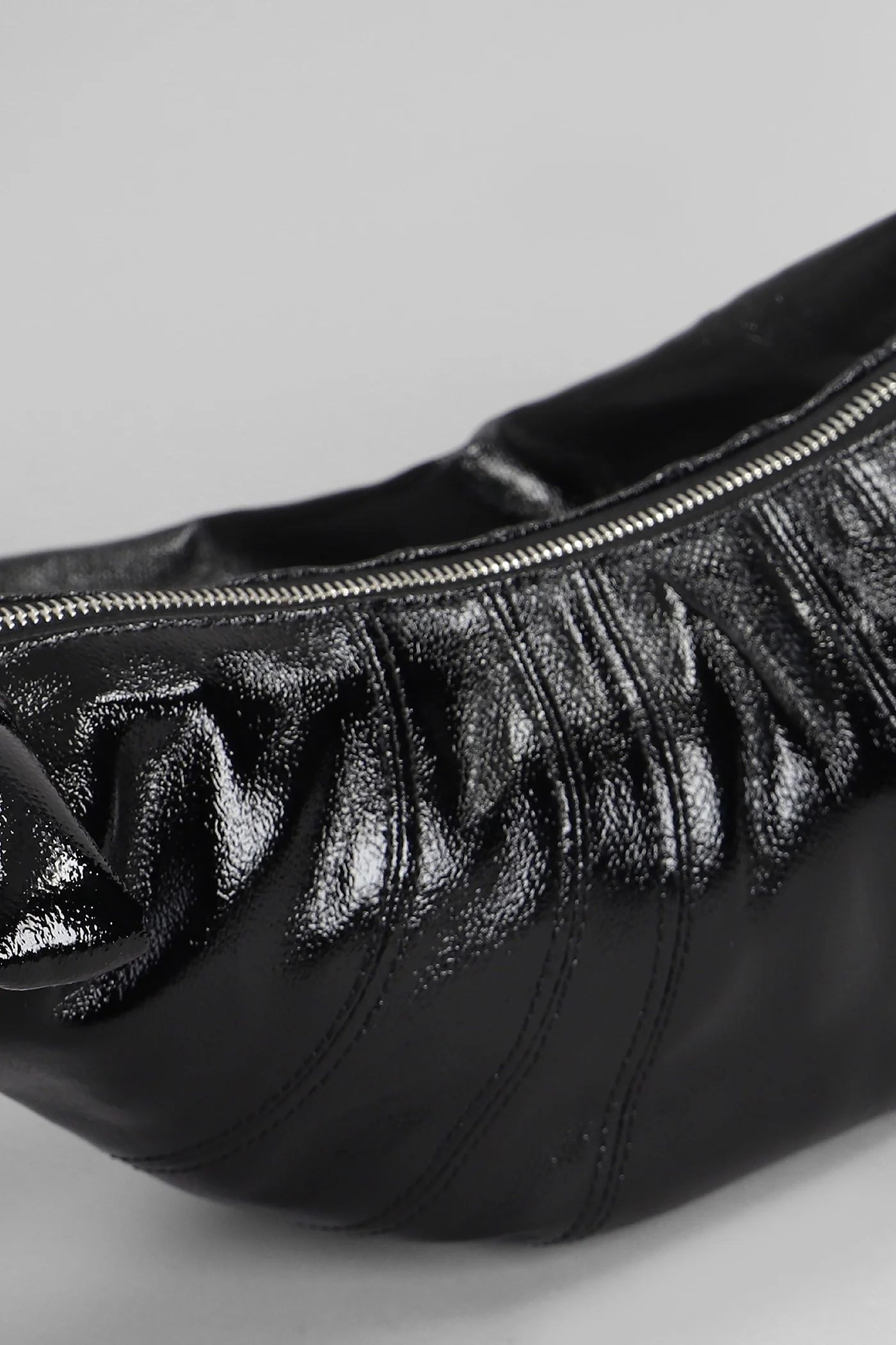 Small croissant Shoulder bag in black cotton - Image 4