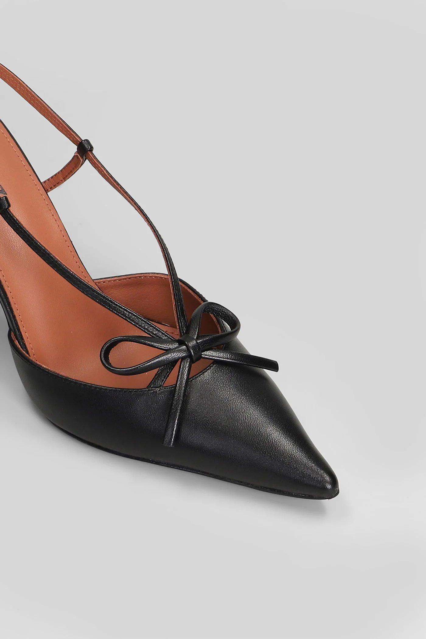 Audrey Pump 80 Pumps in black leather - Image 5