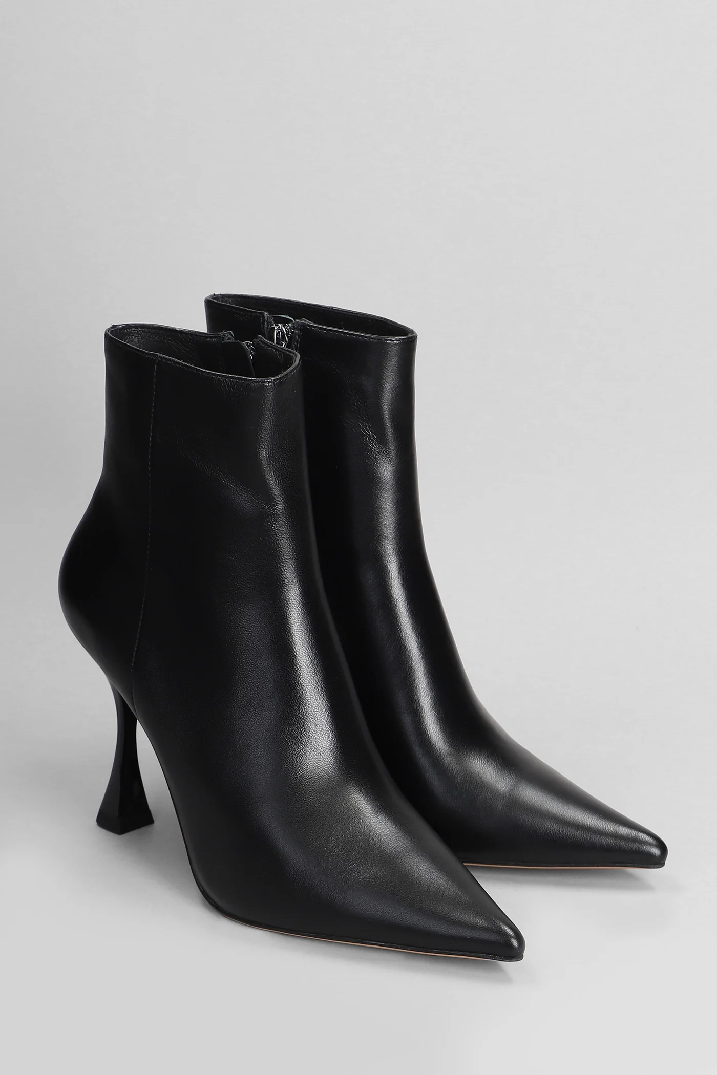 Jazmine High heels Ankle boots in black leather - Image 2